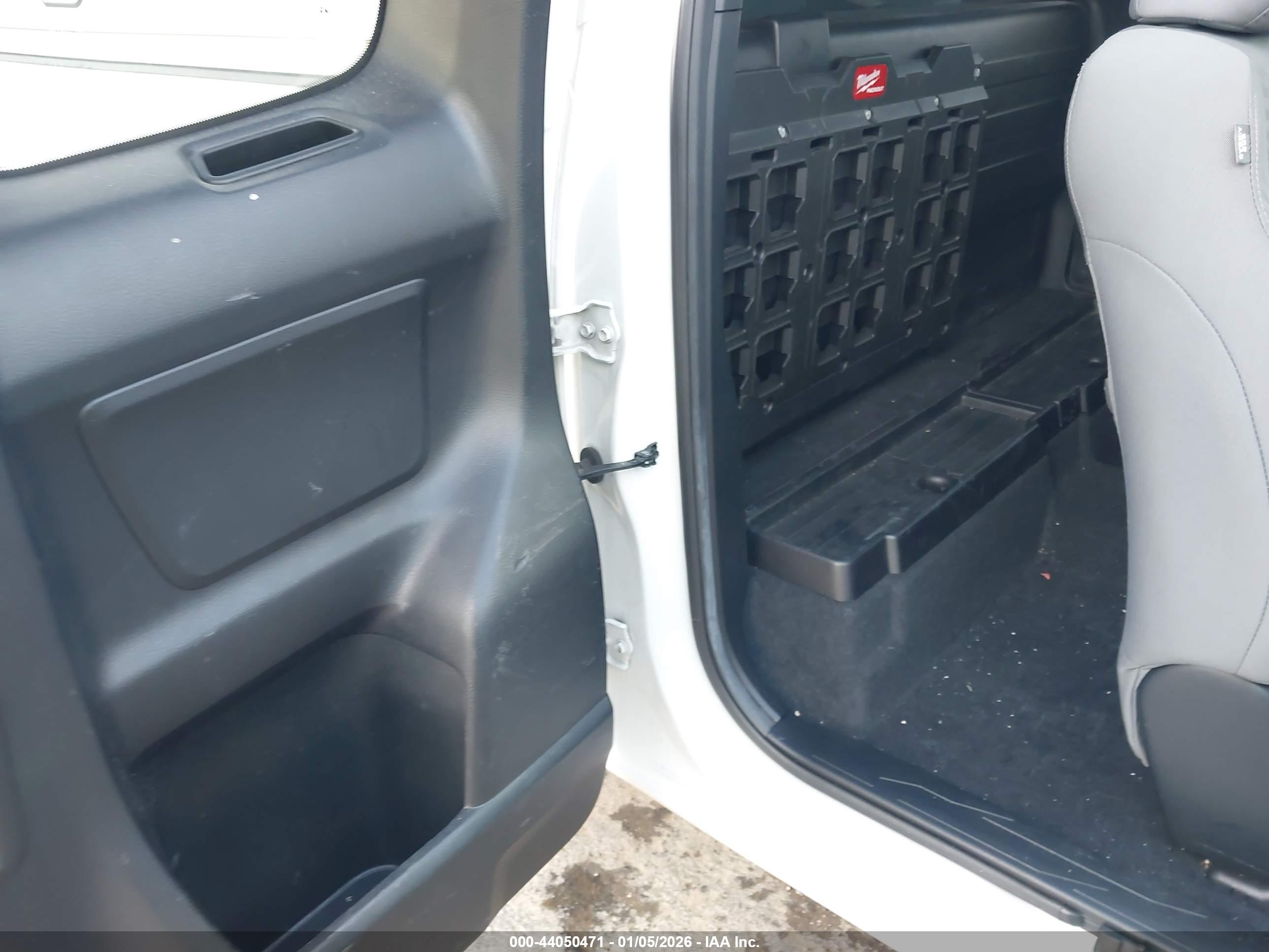 TOYOTA TACOMA image 8