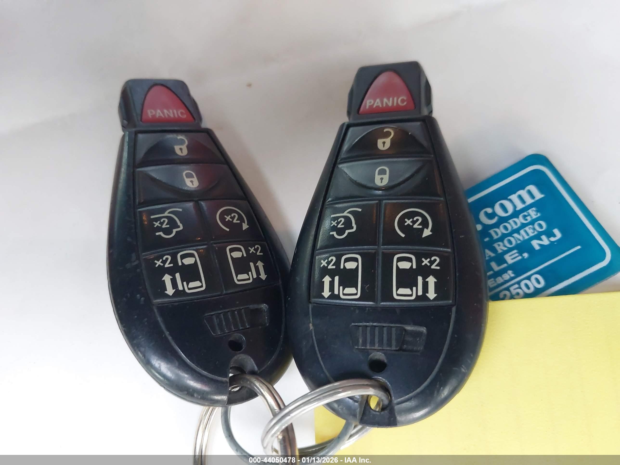 CHRYSLER TOWN image 11