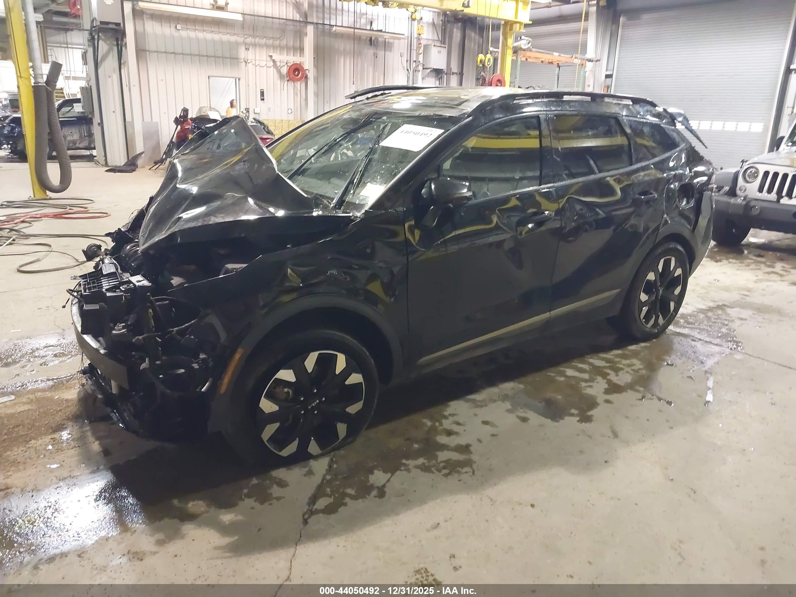 KIA SPORTAGE image 2