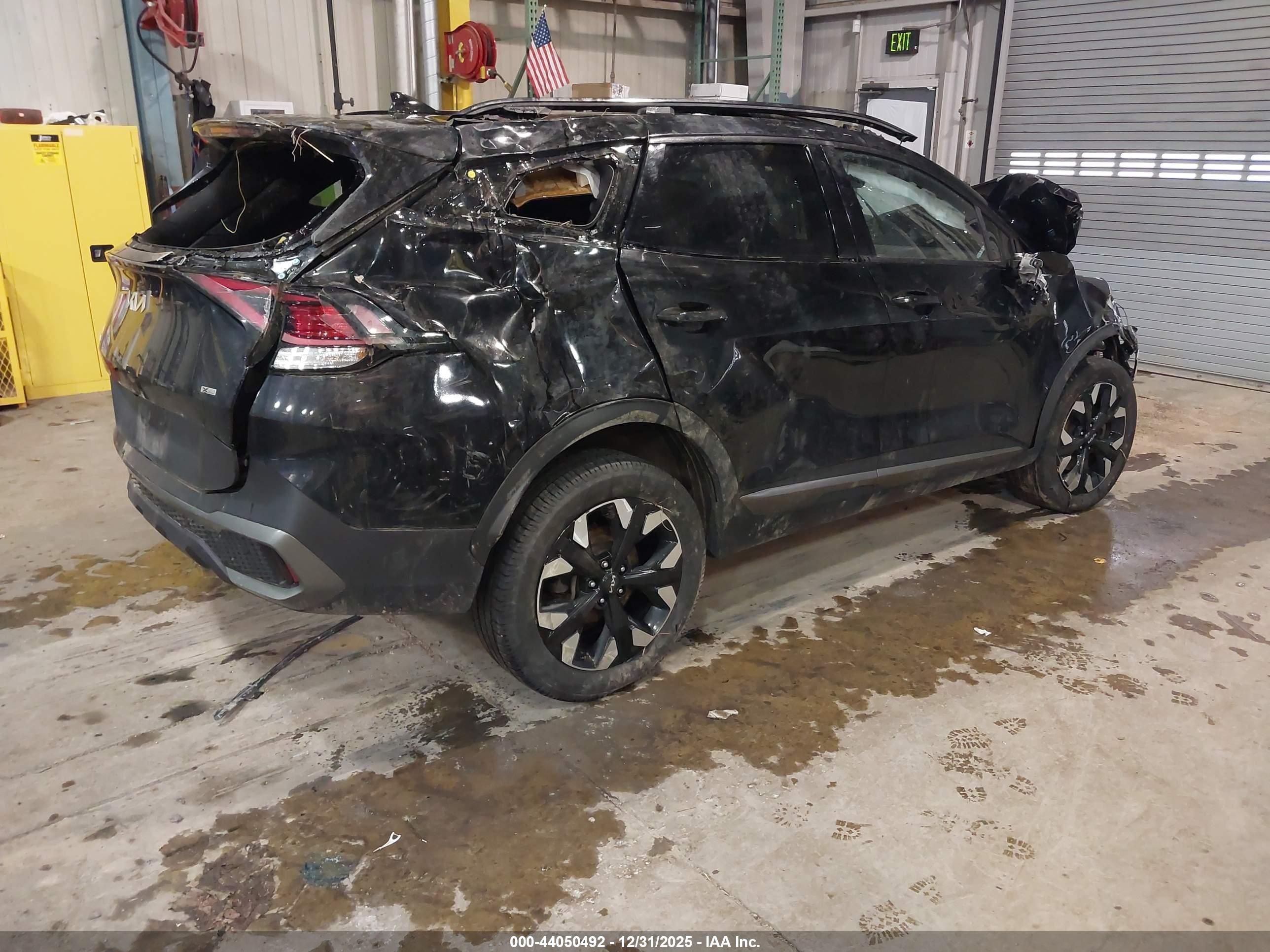 KIA SPORTAGE image 4