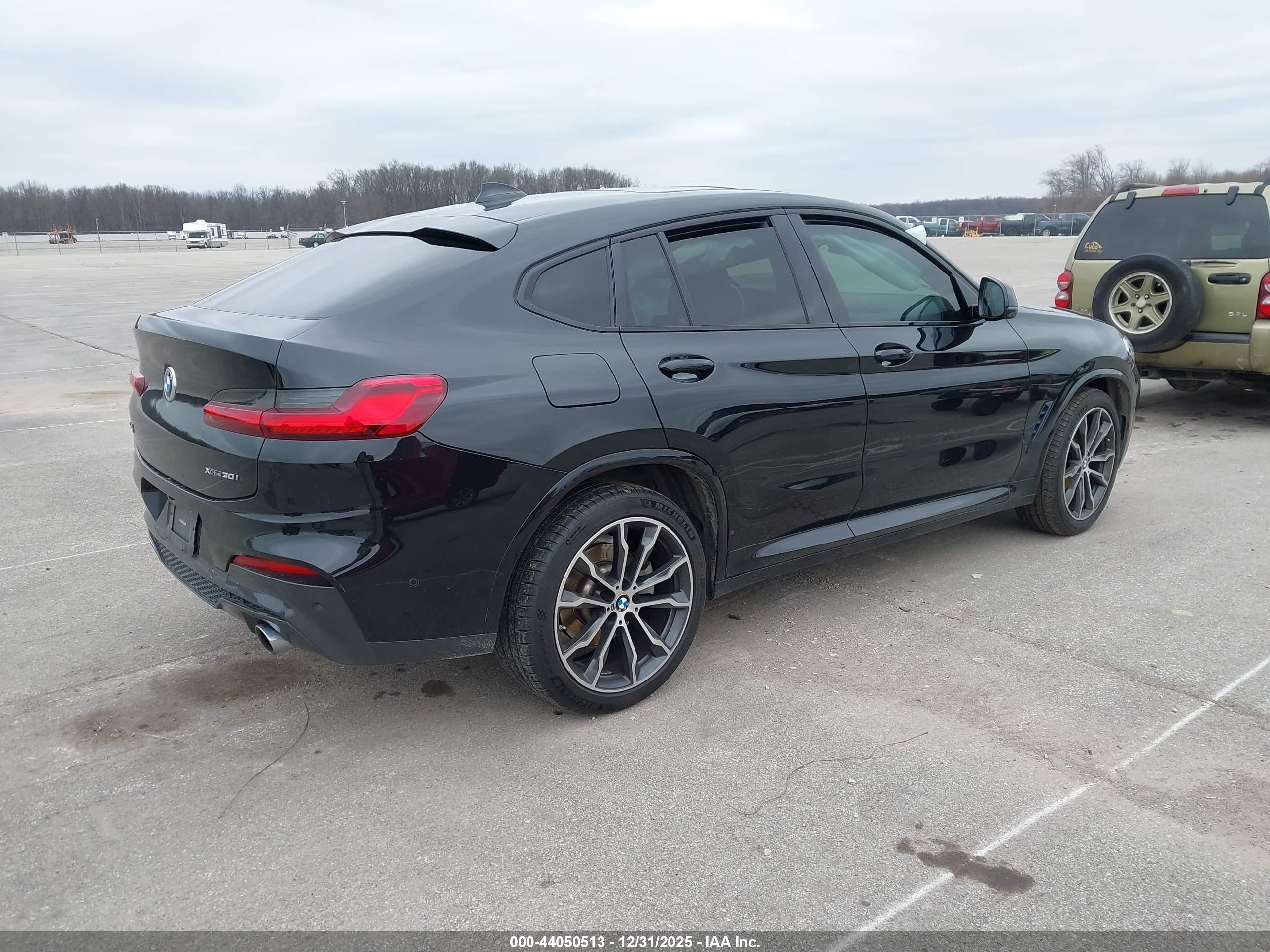 BMW X4 image 4