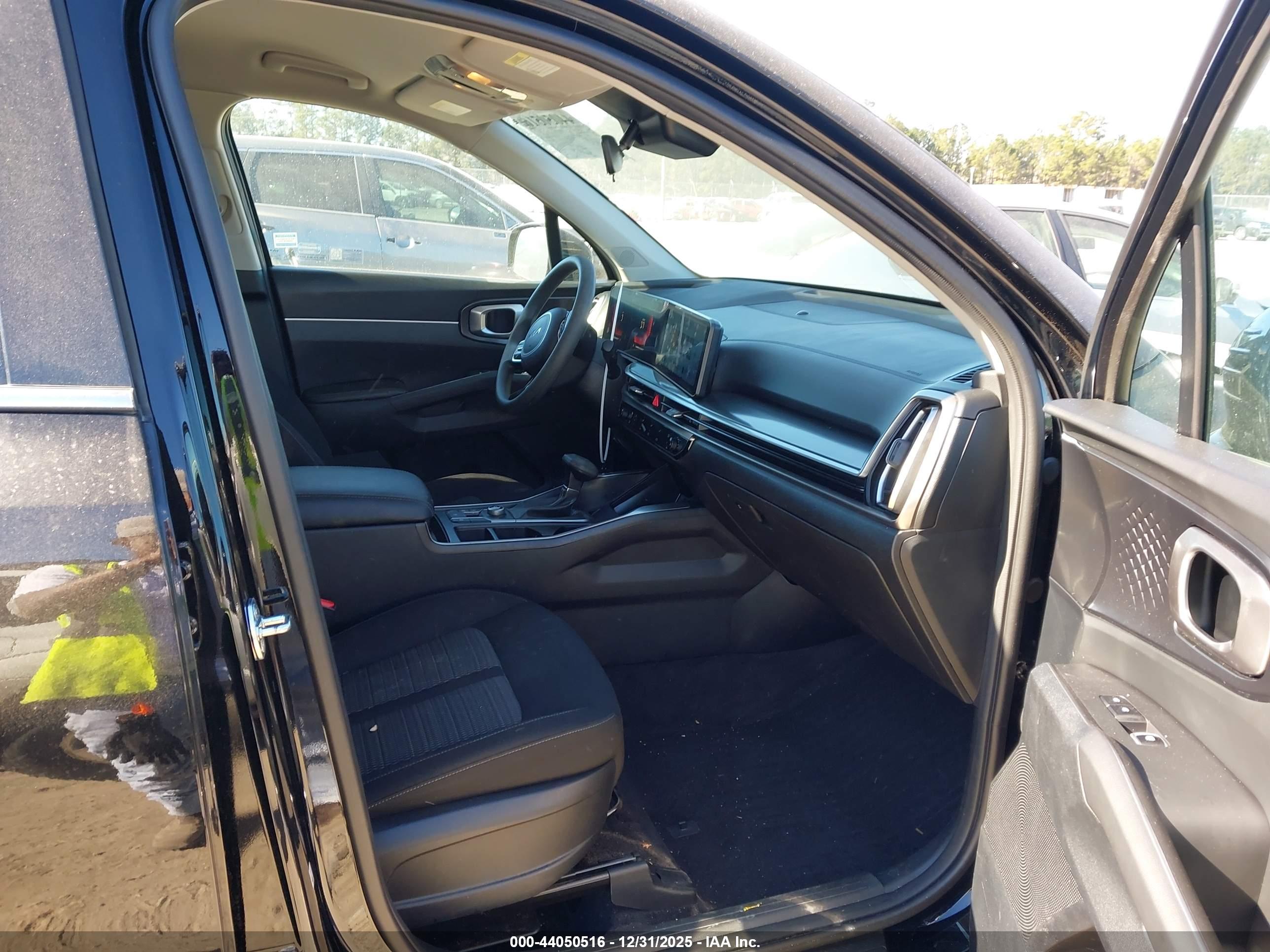 KIA SORENTO image 5