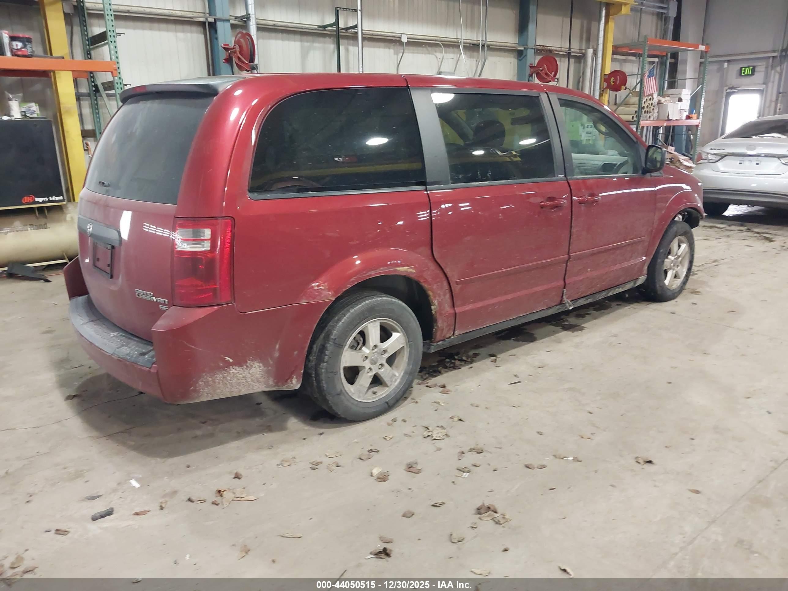 DODGE GRAND image 4