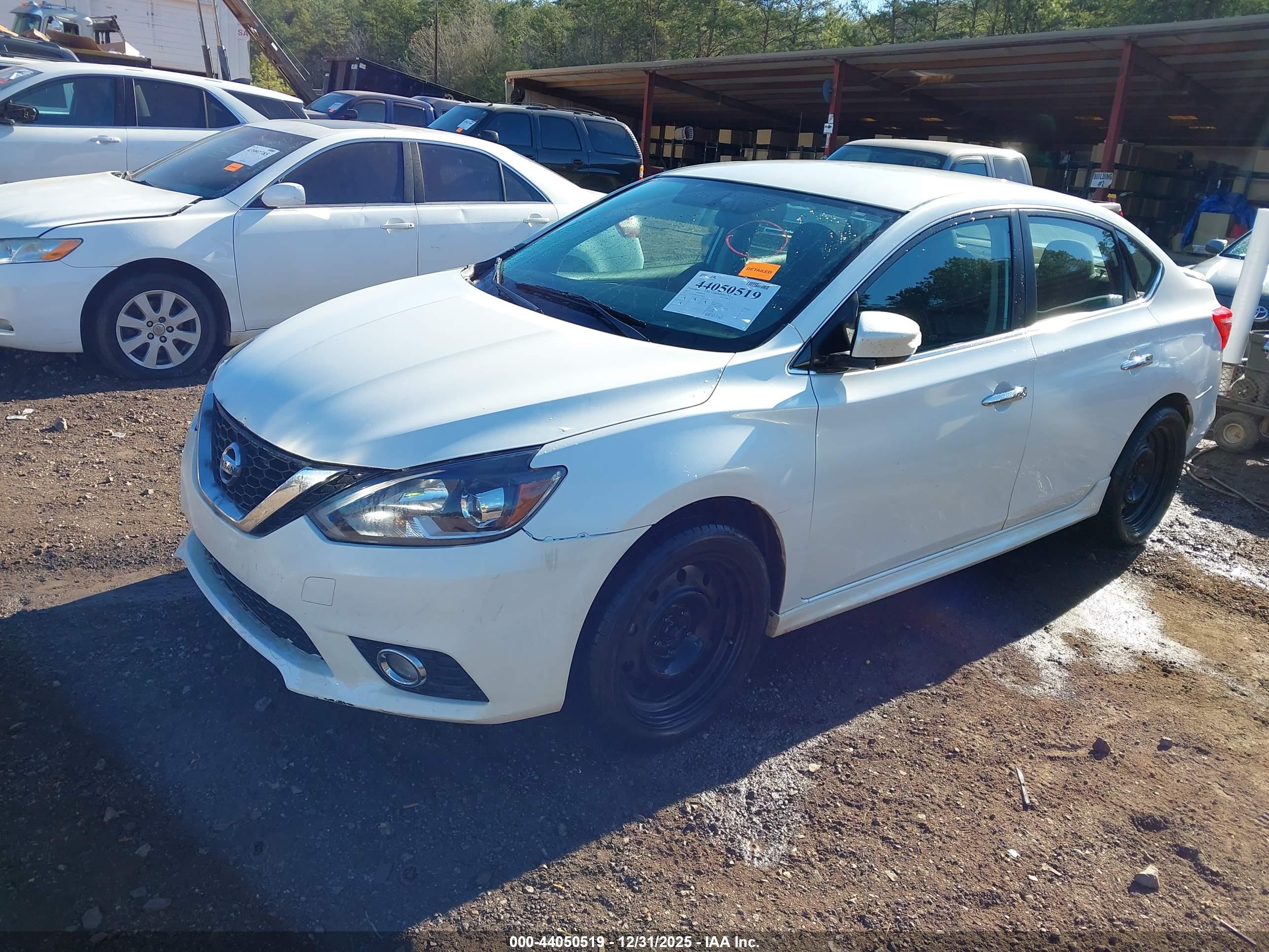 NISSAN SENTRA image 2