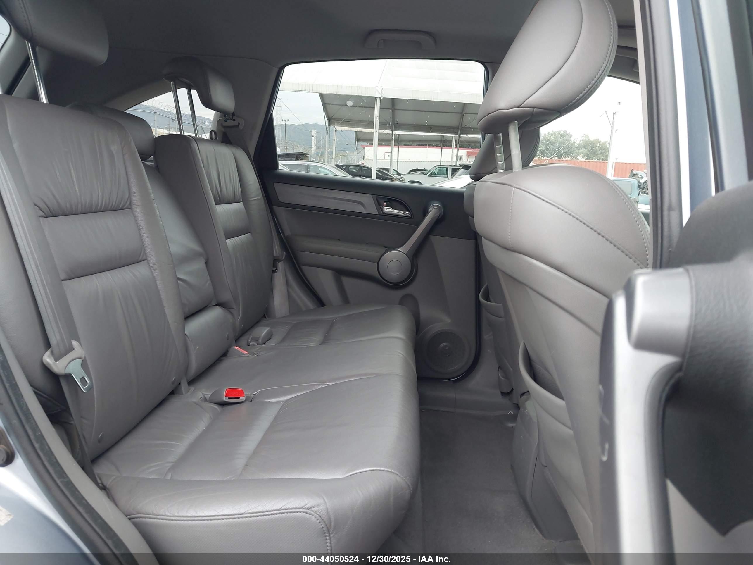 HONDA CR-V image 8