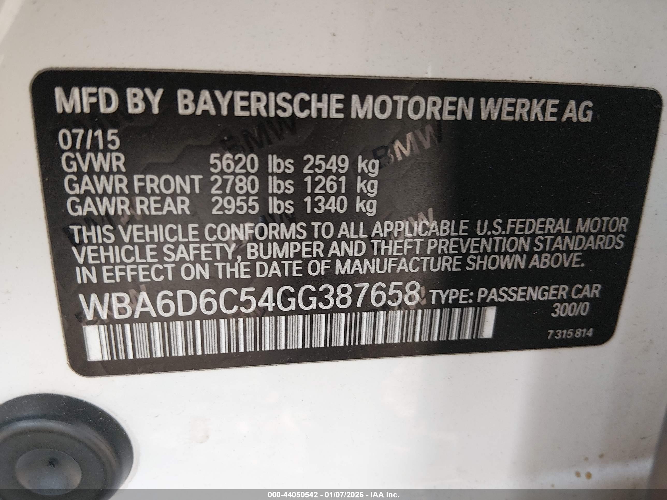 BMW 650I image 9