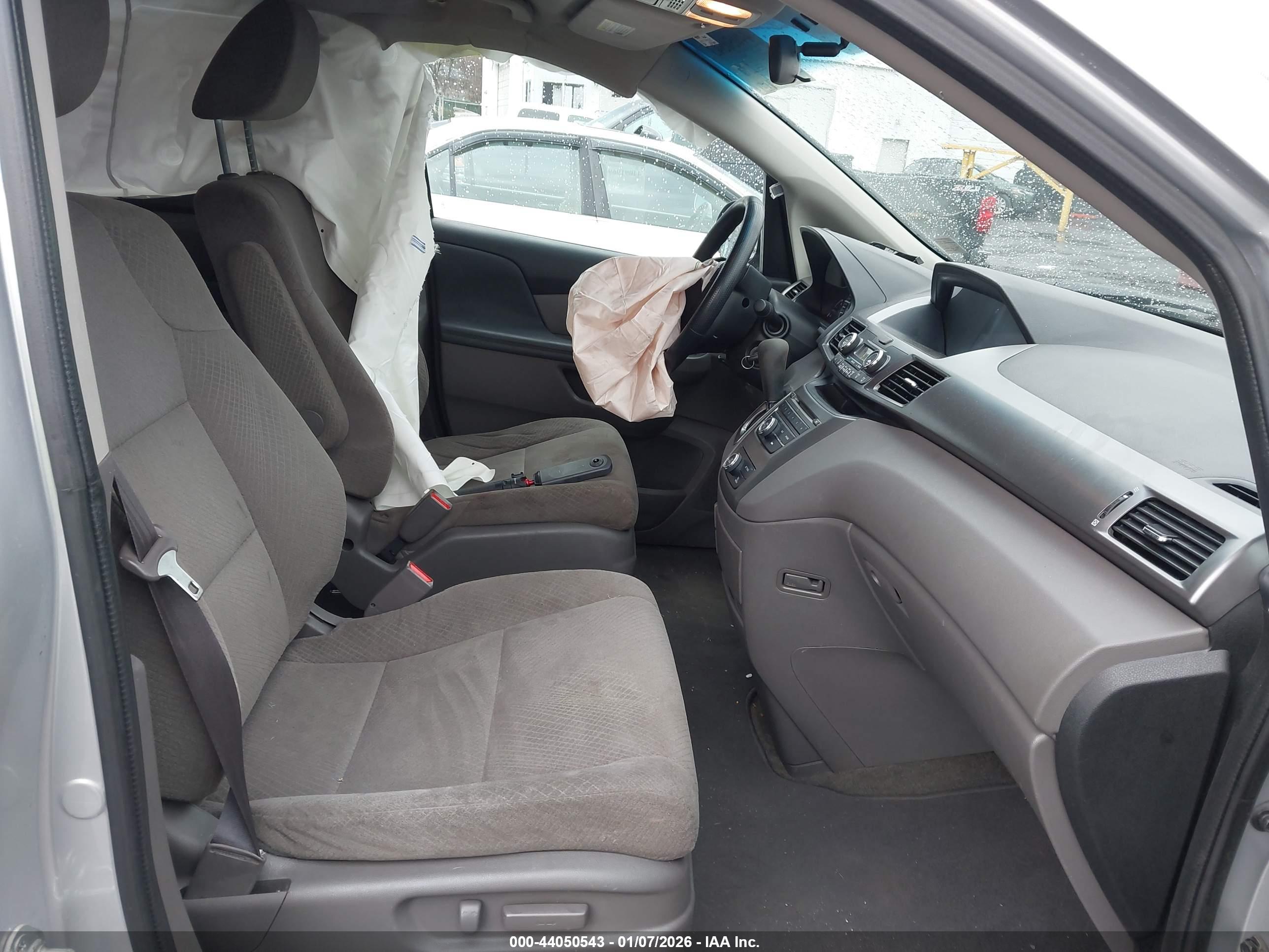 HONDA ODYSSEY image 5