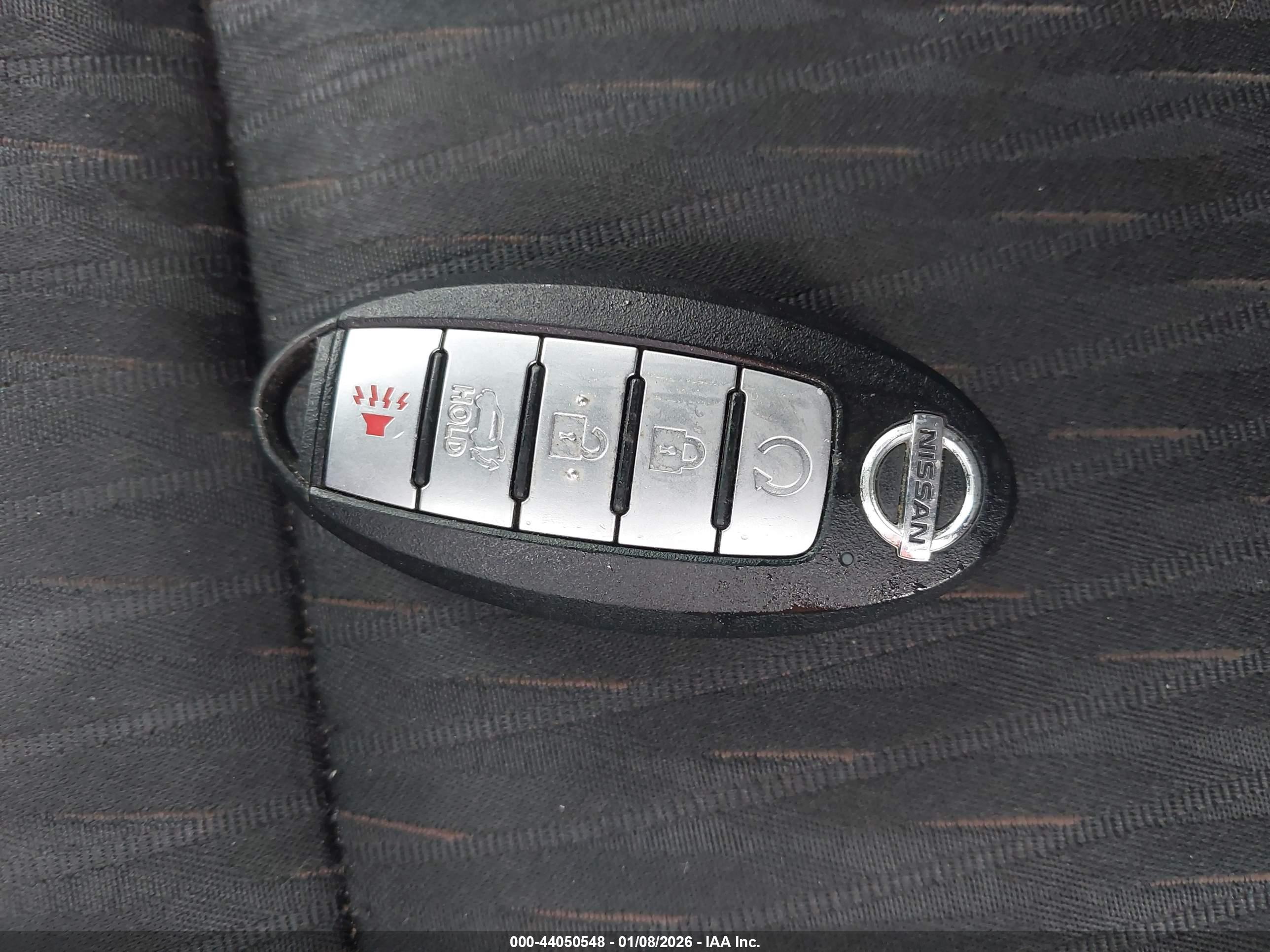 NISSAN ROGUE image 11