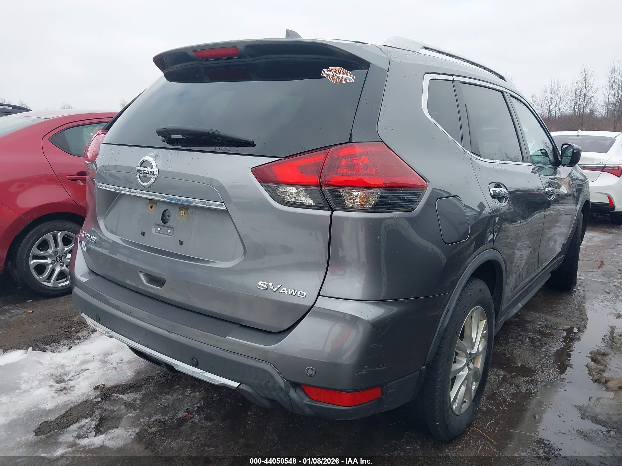NISSAN ROGUE image 4