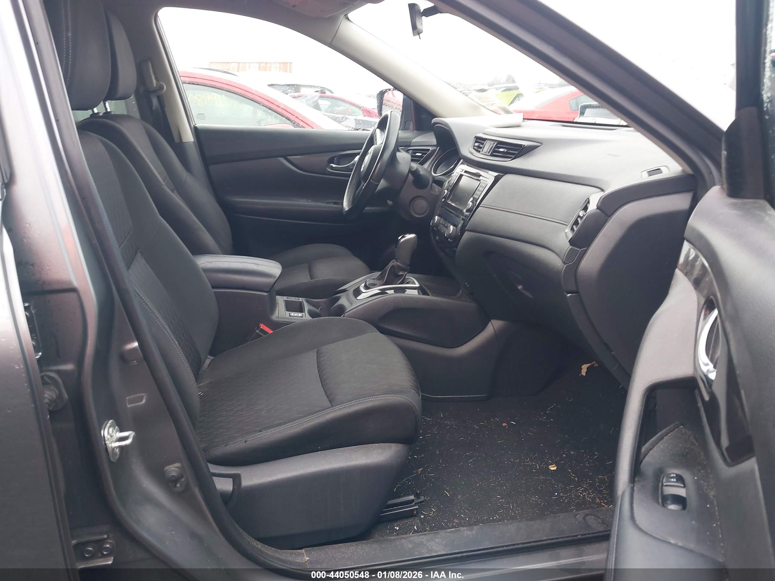 NISSAN ROGUE image 5