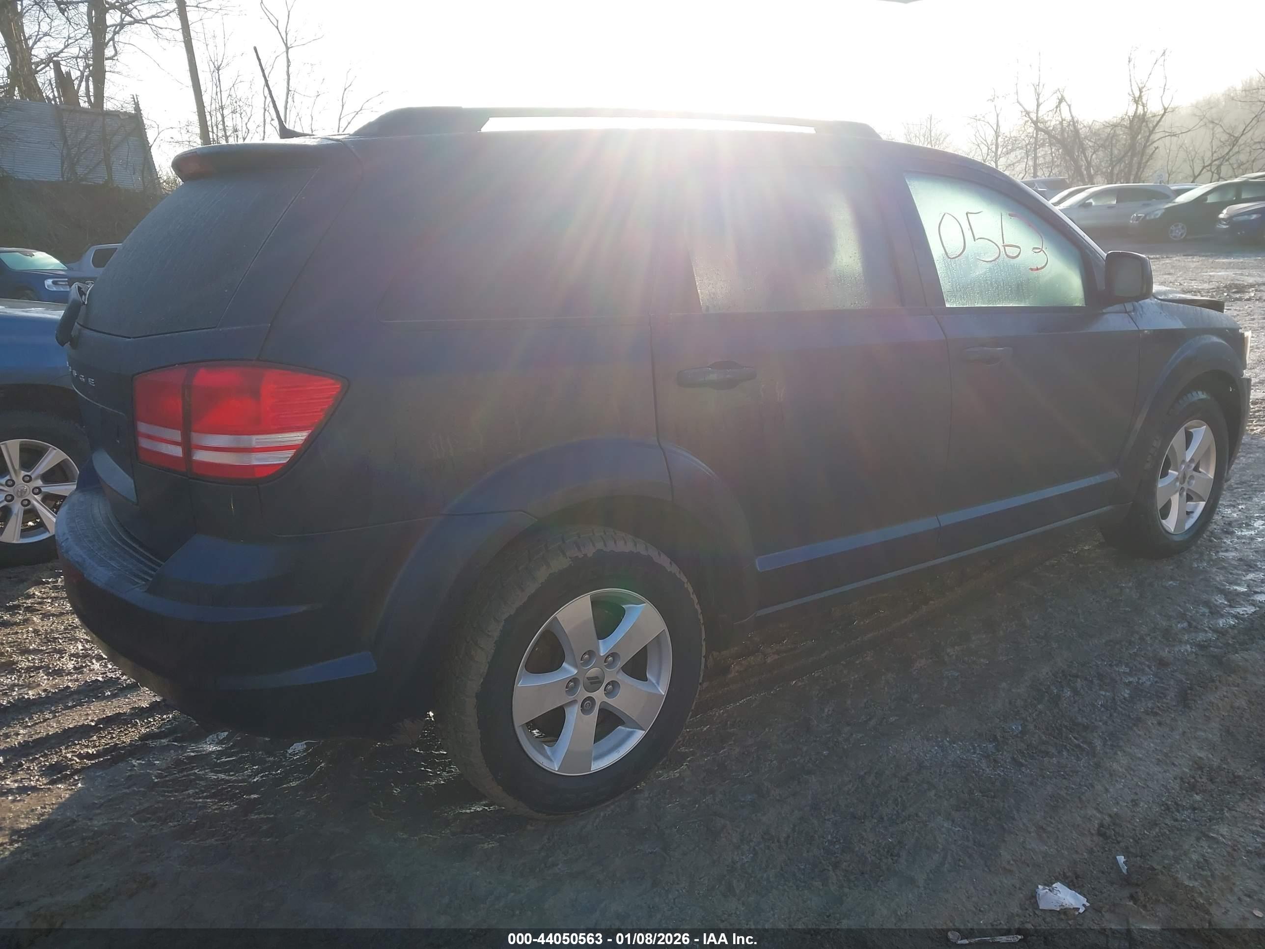 DODGE JOURNEY image 4