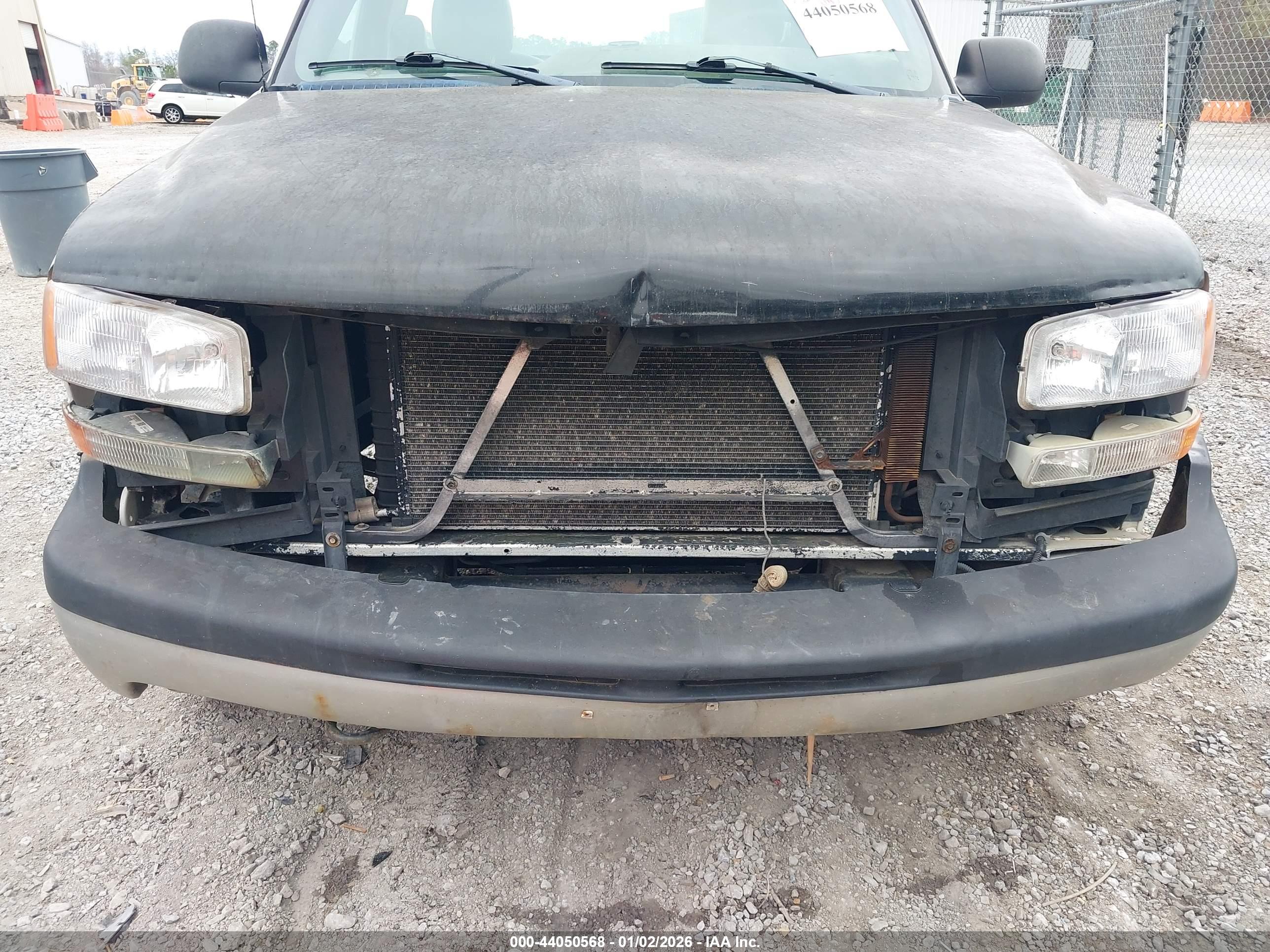 GMC SIERRA image 6