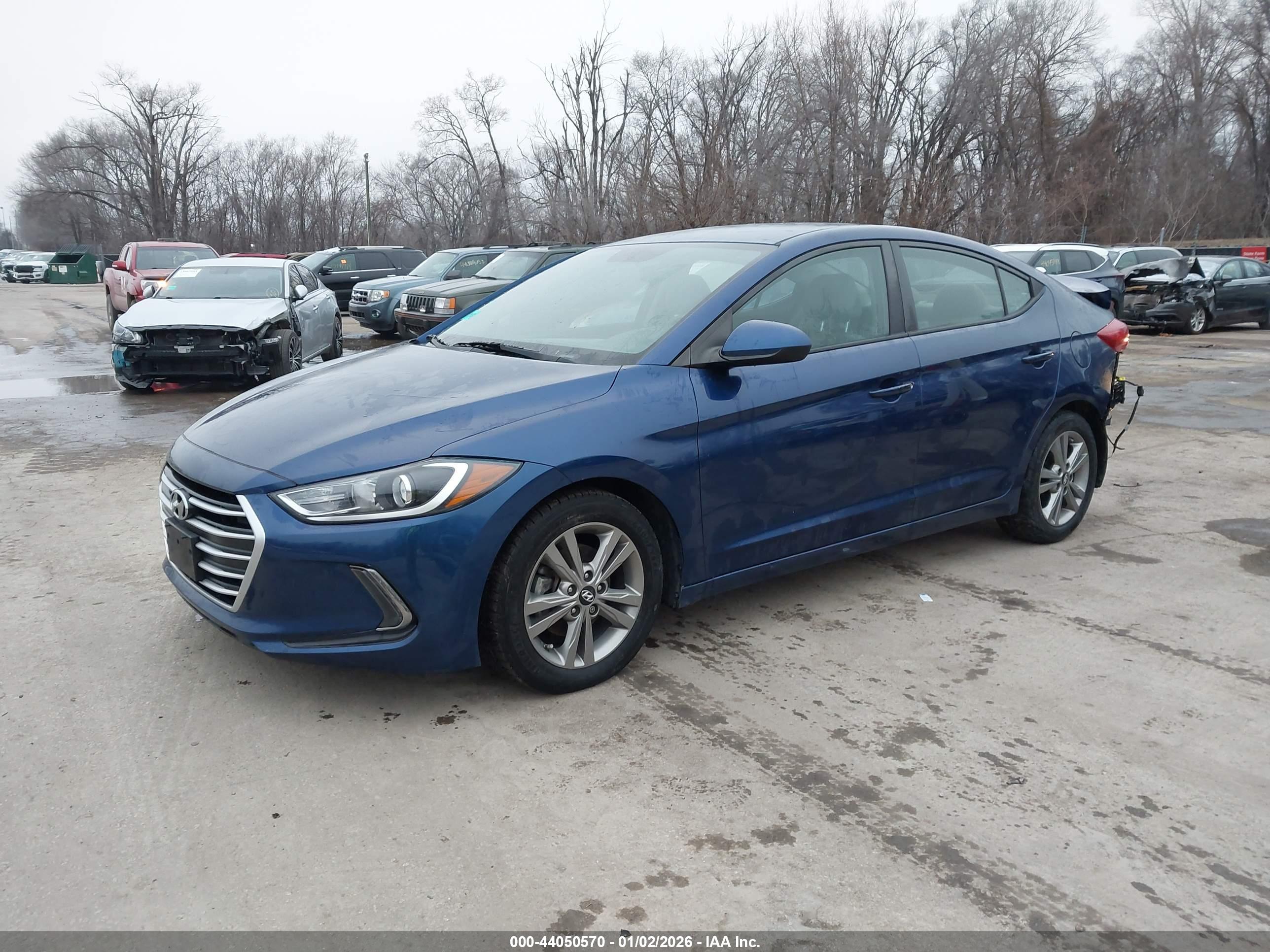 HYUNDAI ELANTRA image 2