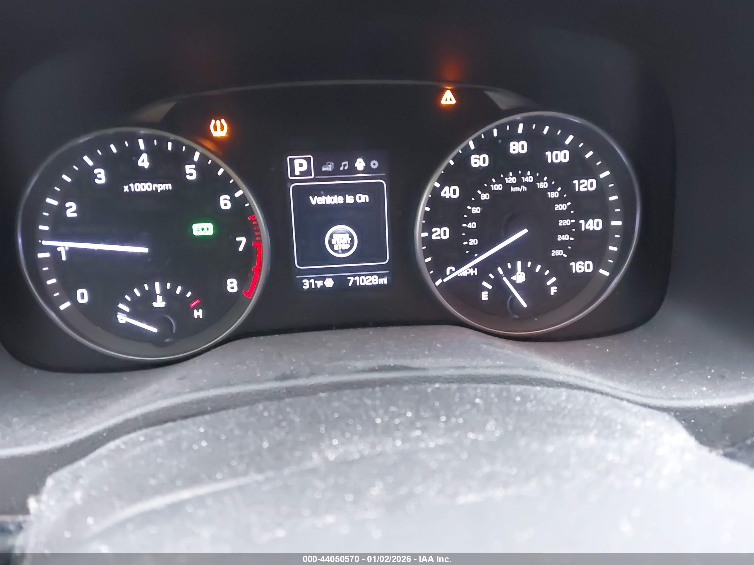 HYUNDAI ELANTRA image 7