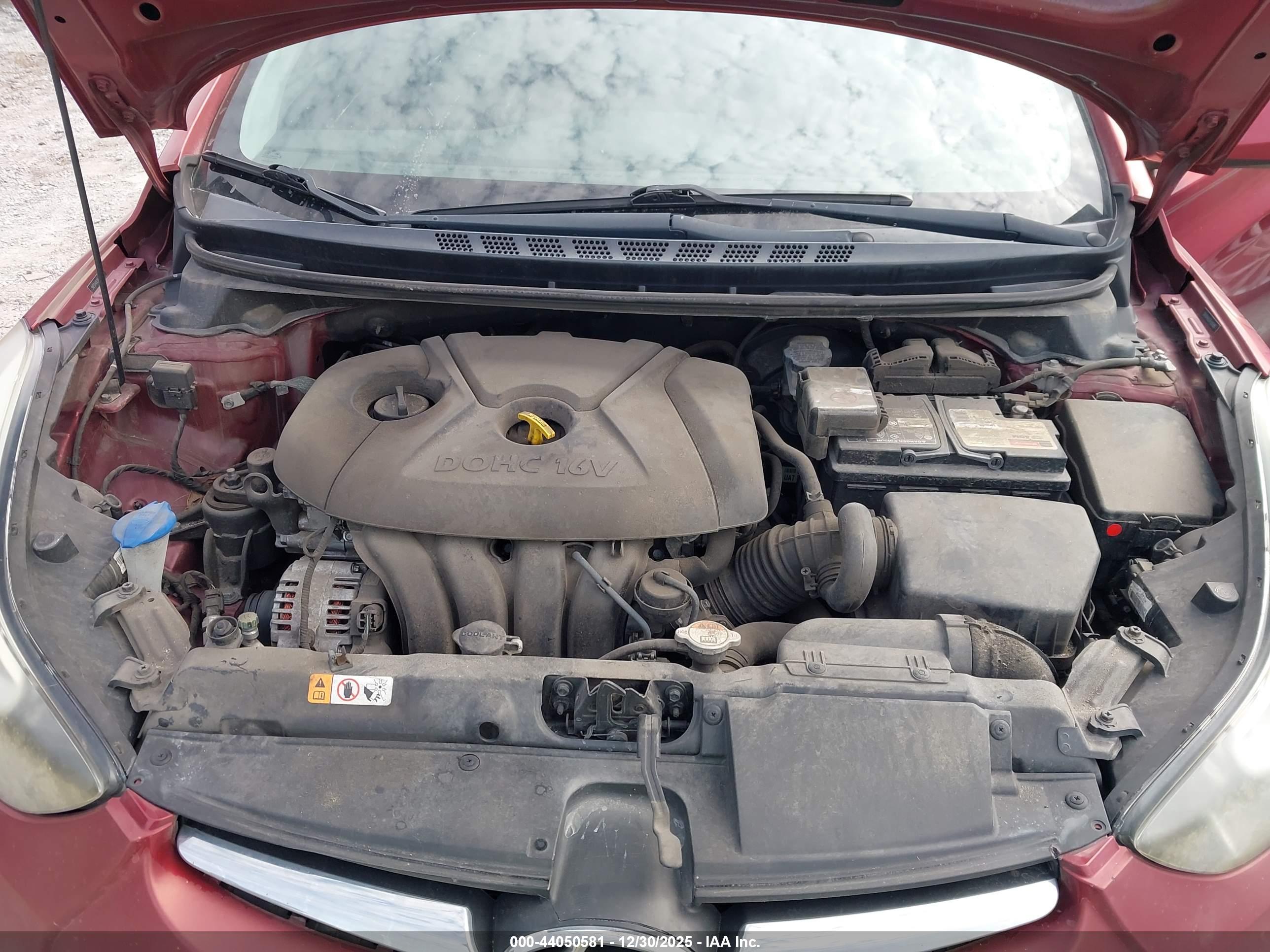 HYUNDAI ELANTRA image 10