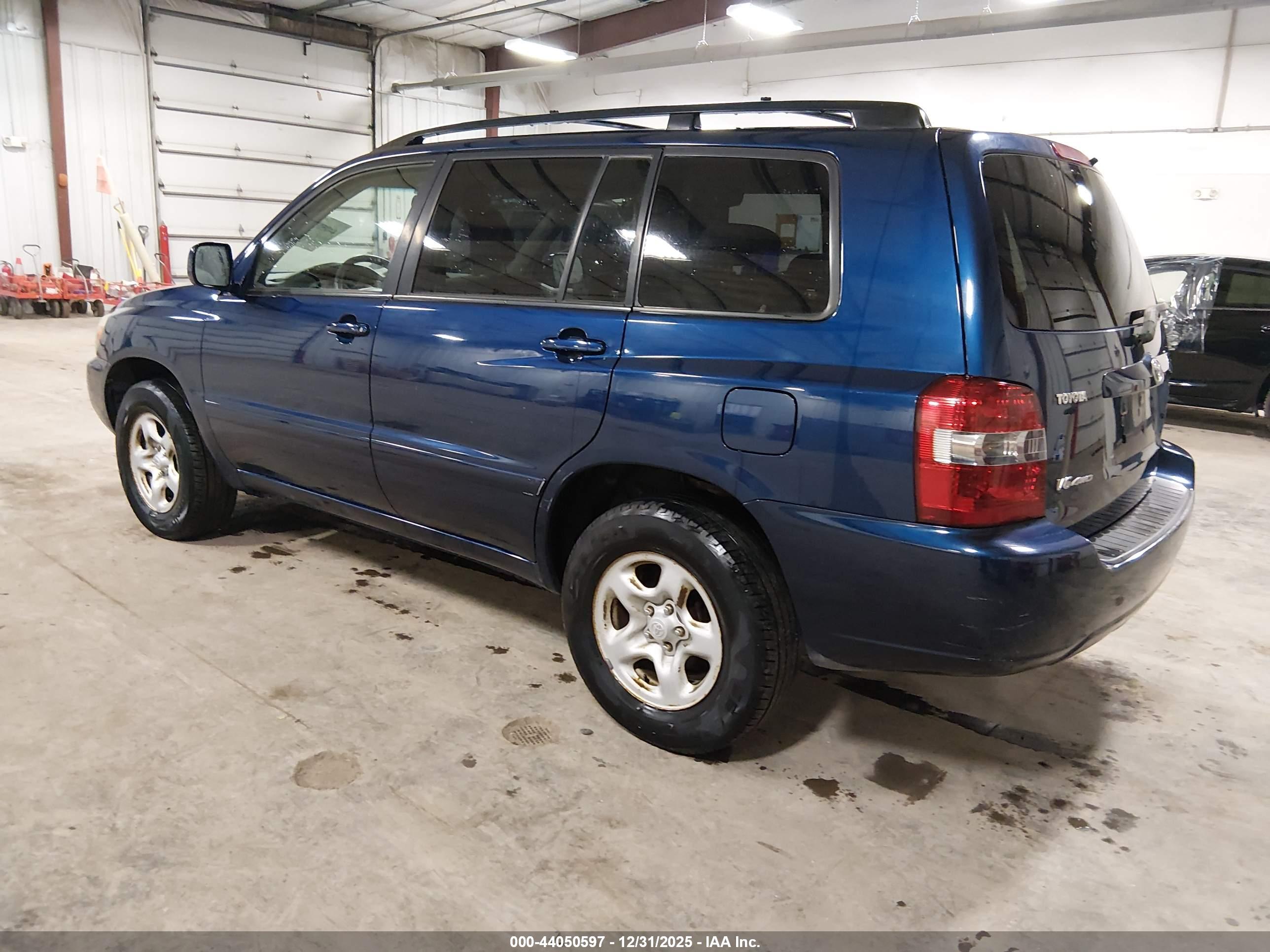 TOYOTA HIGHLANDER image 3