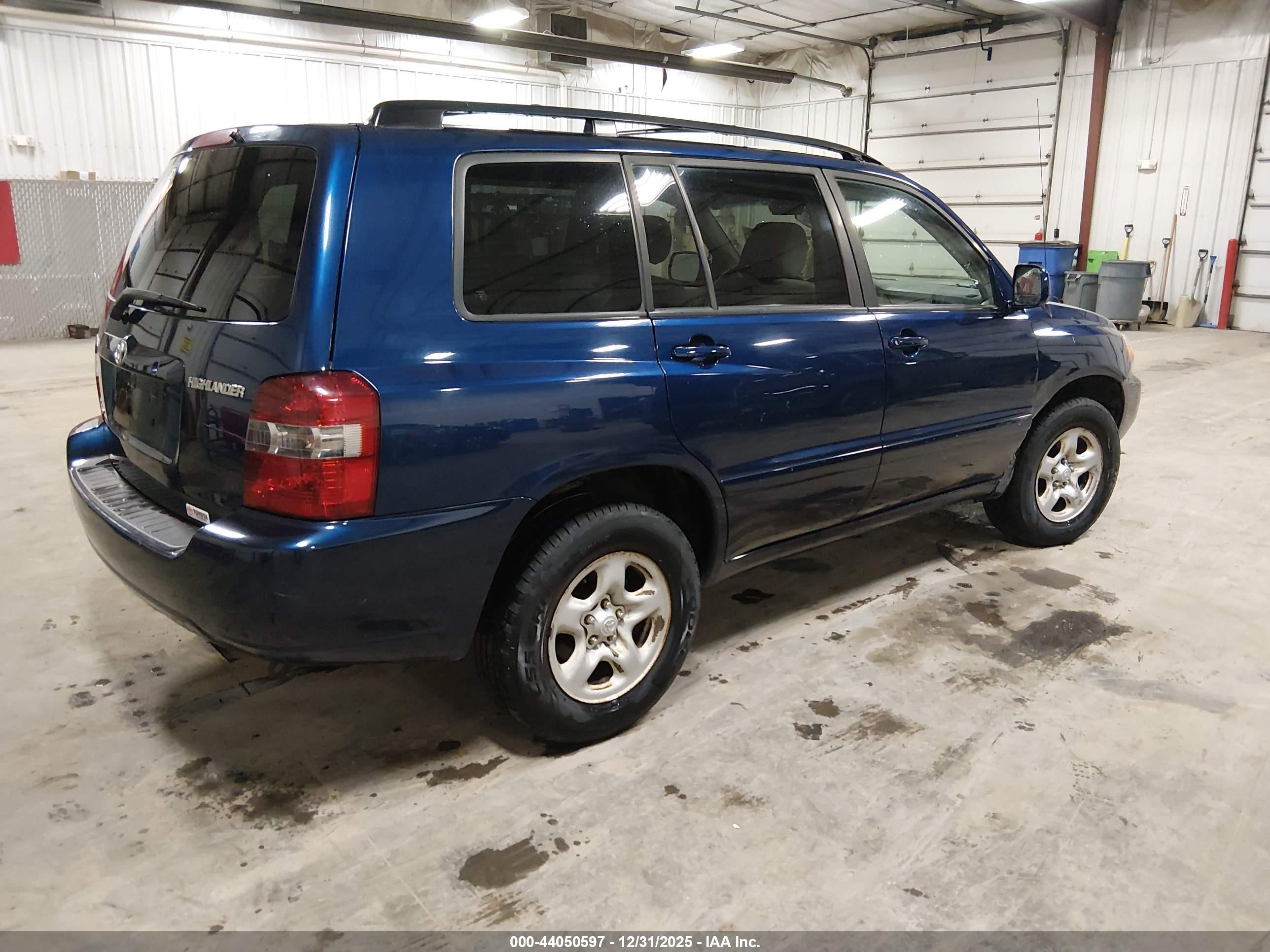 TOYOTA HIGHLANDER image 4