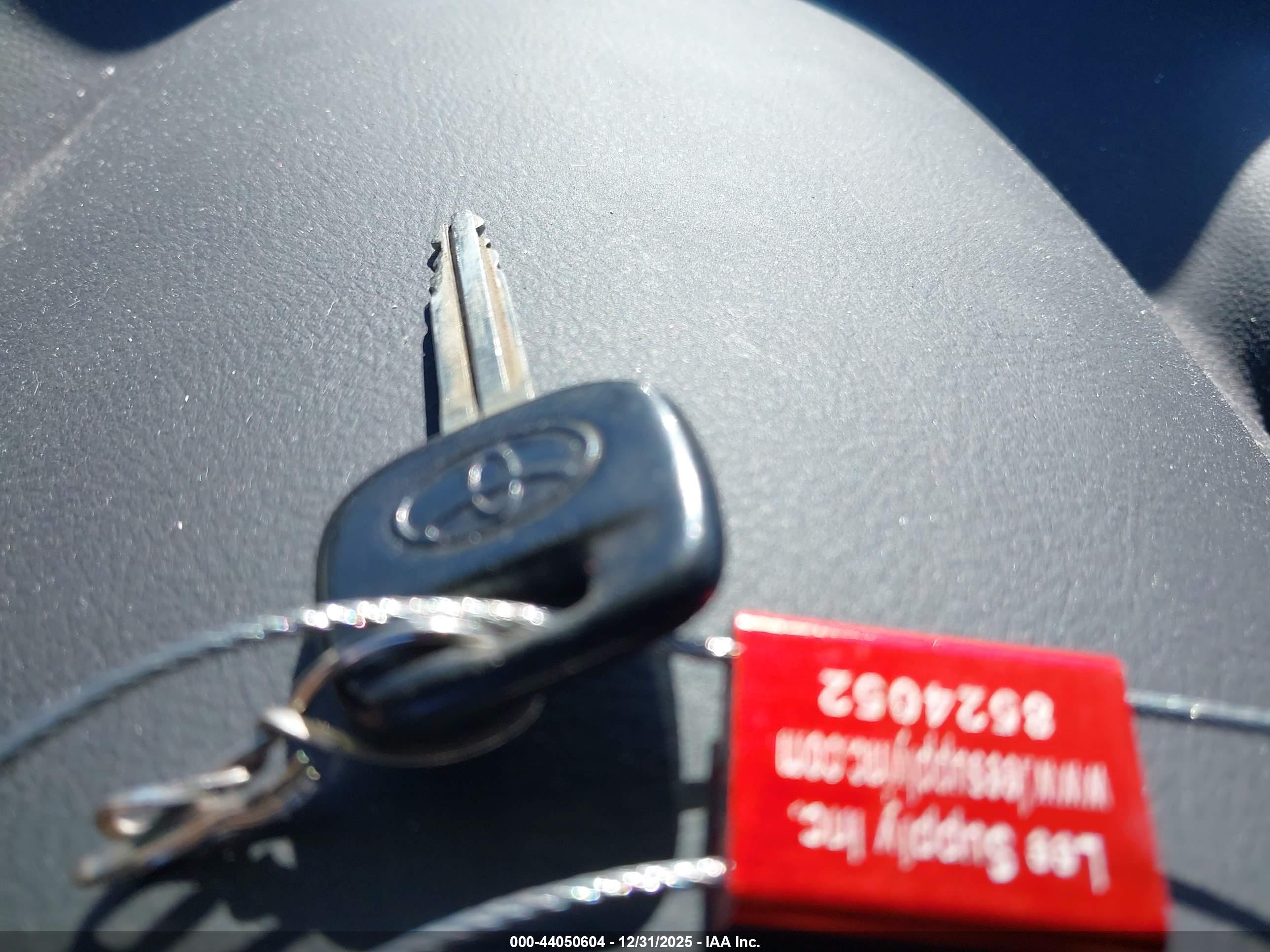 TOYOTA CELICA image 11