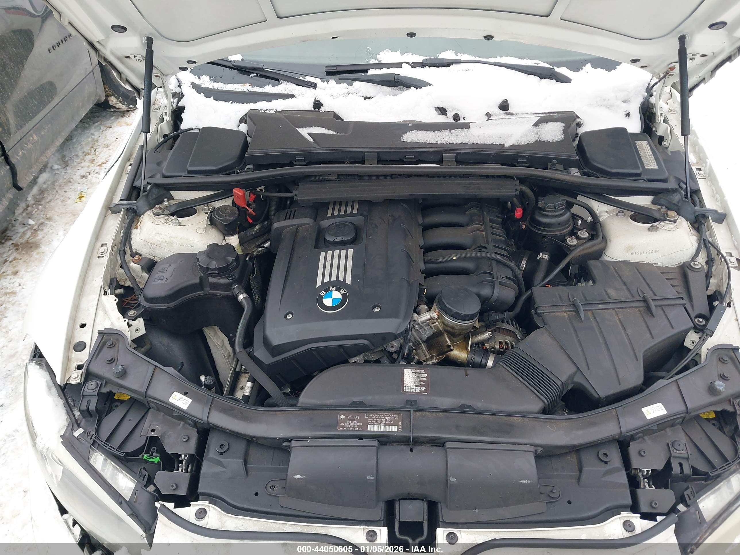 BMW 328I image 10