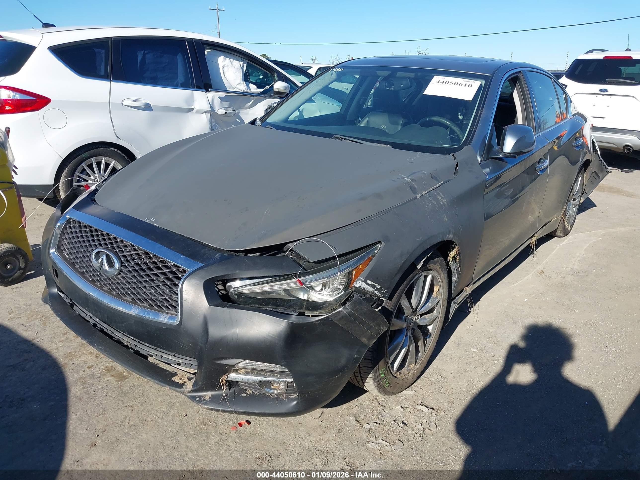 INFINITI Q50 image 2