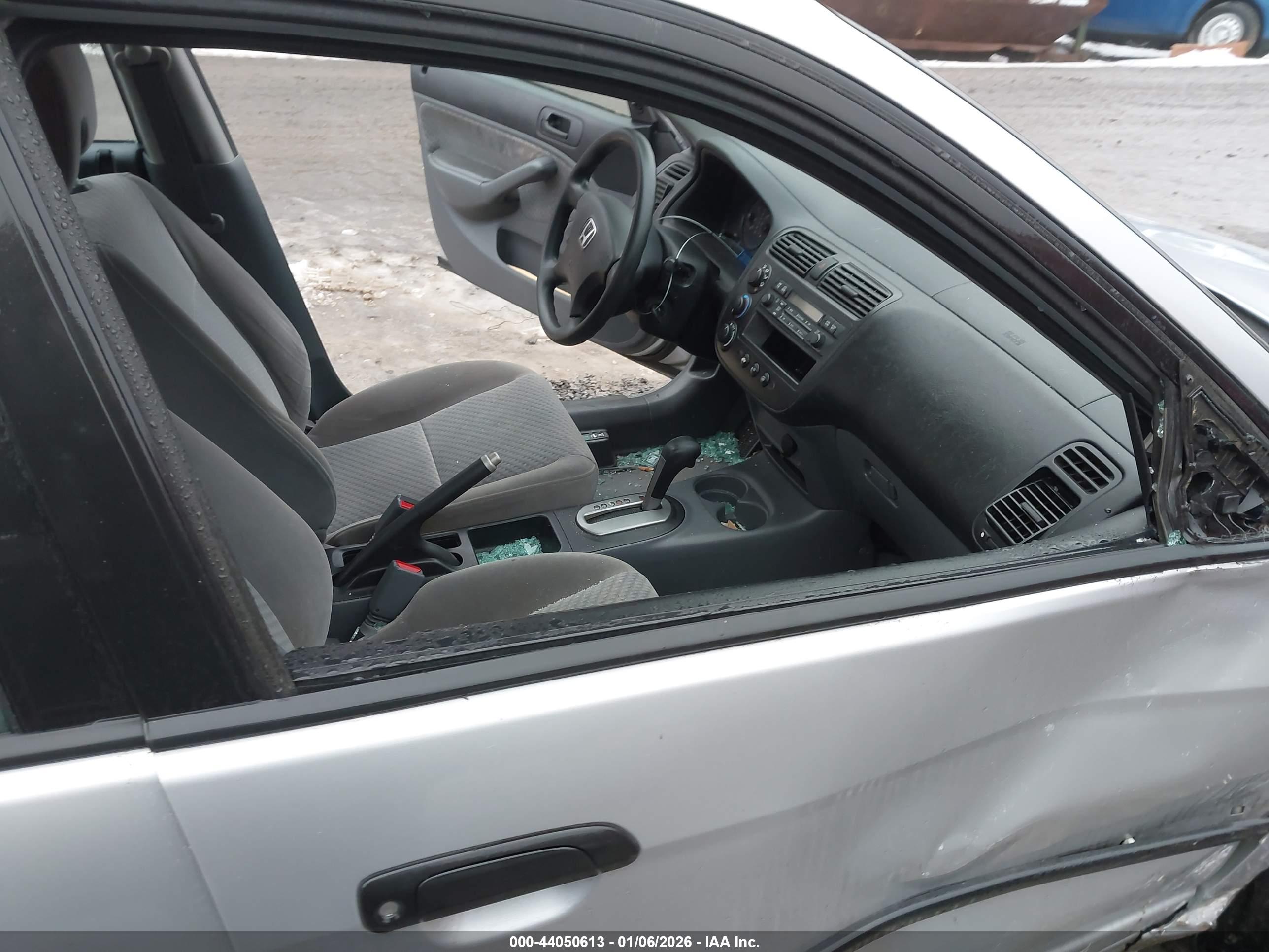 HONDA CIVIC image 5