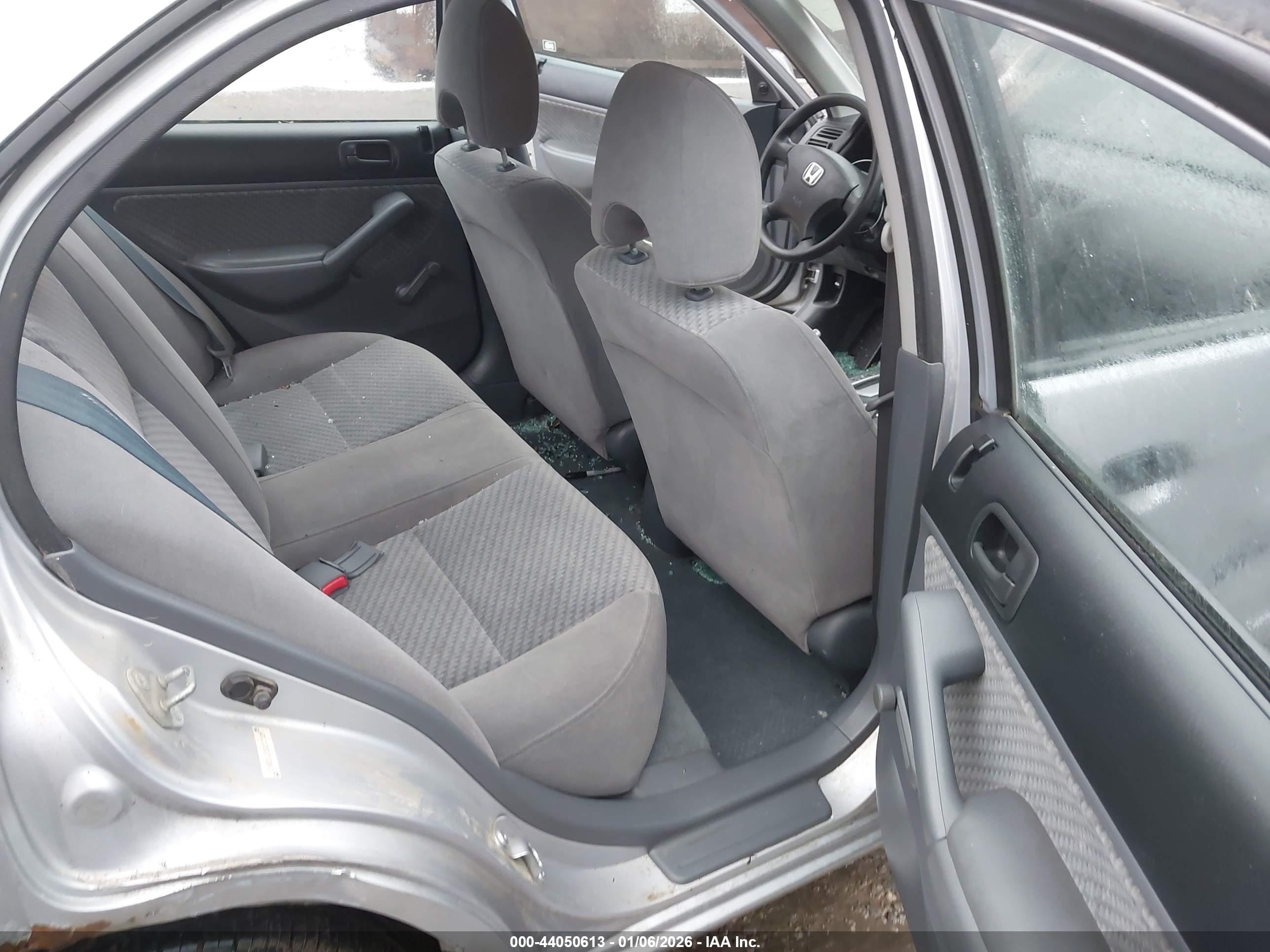 HONDA CIVIC image 8