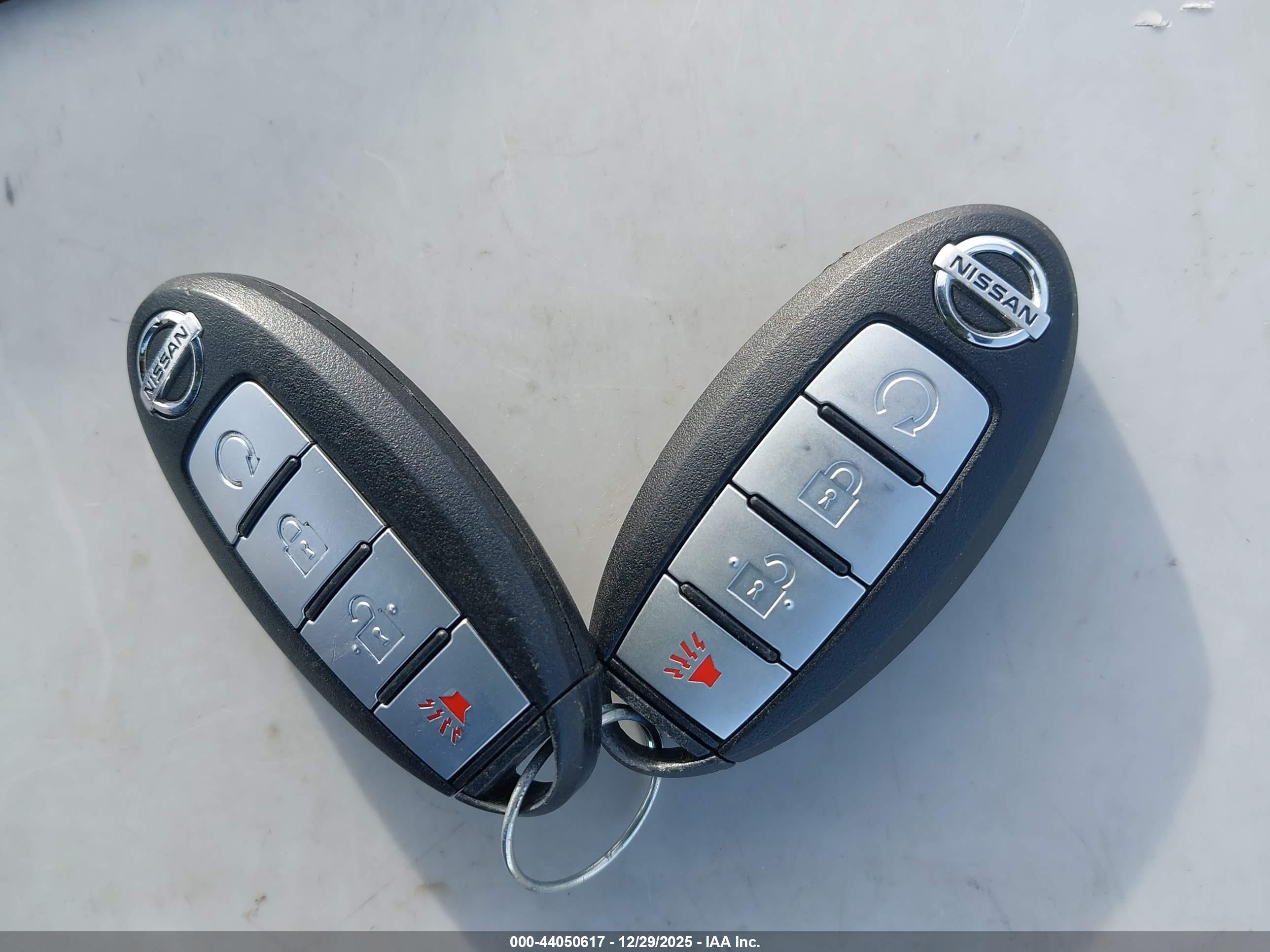 NISSAN PATHFINDER image 11
