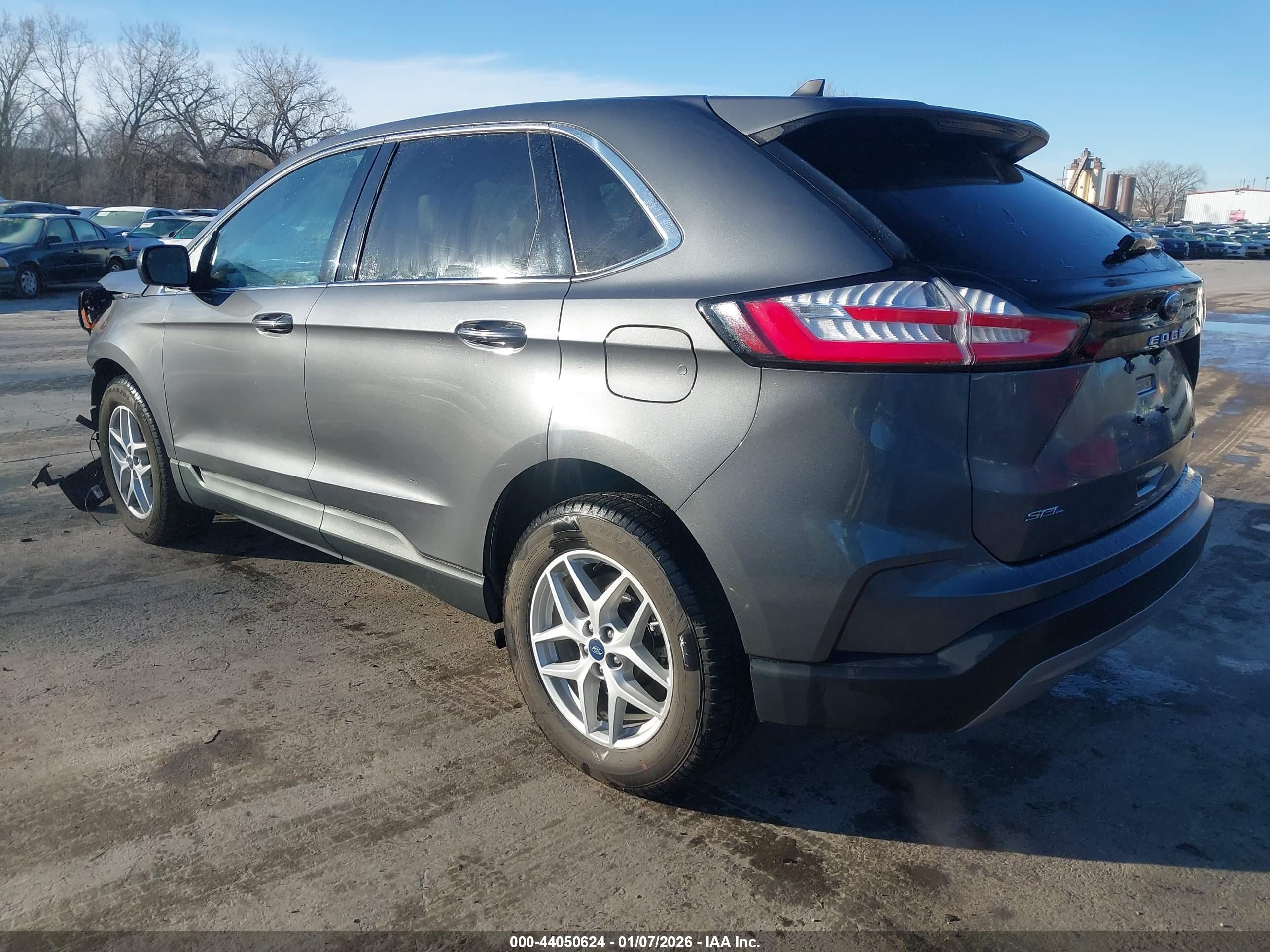 FORD EDGE image 3