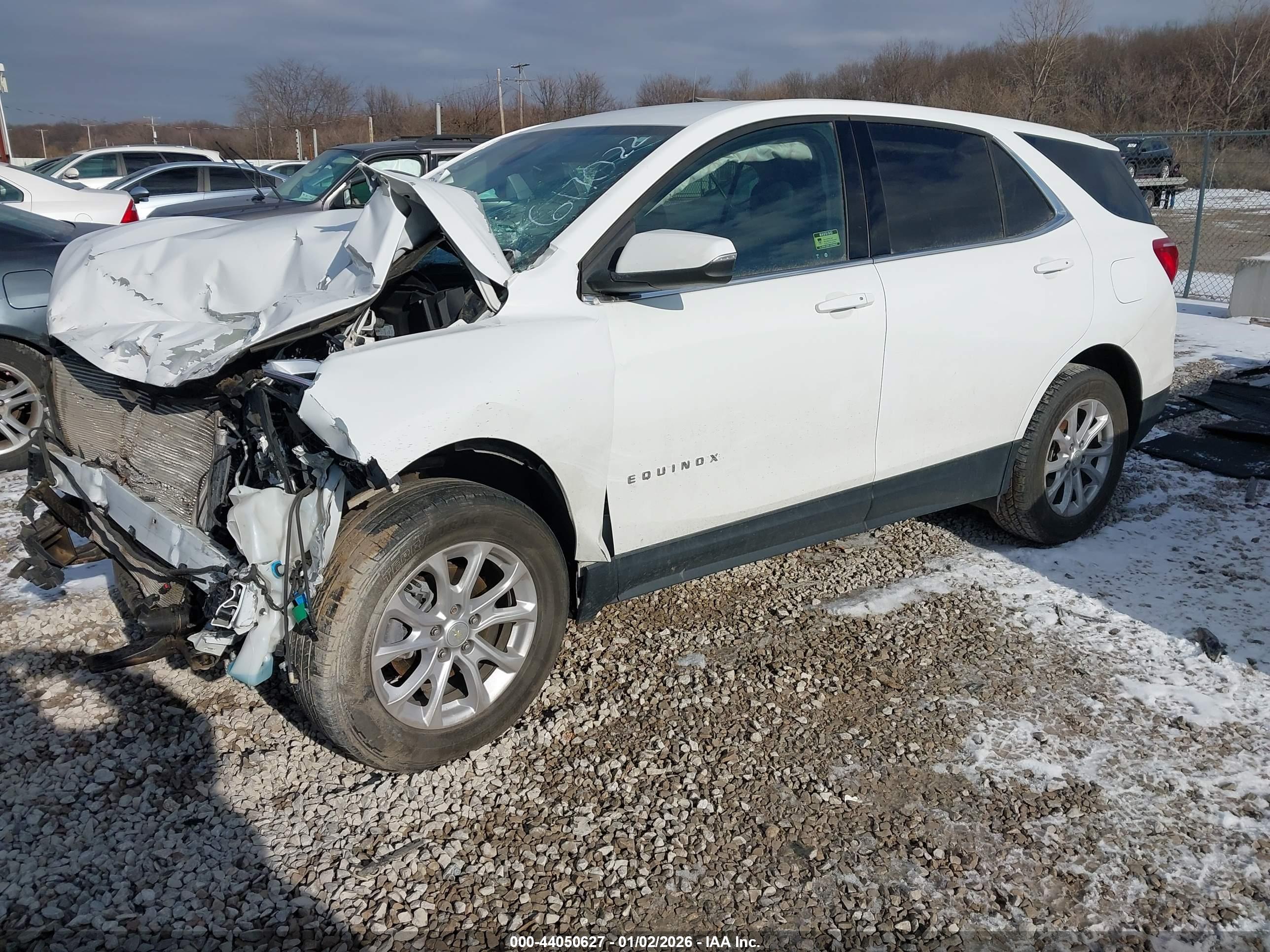 CHEVROLET EQUINOX image 2