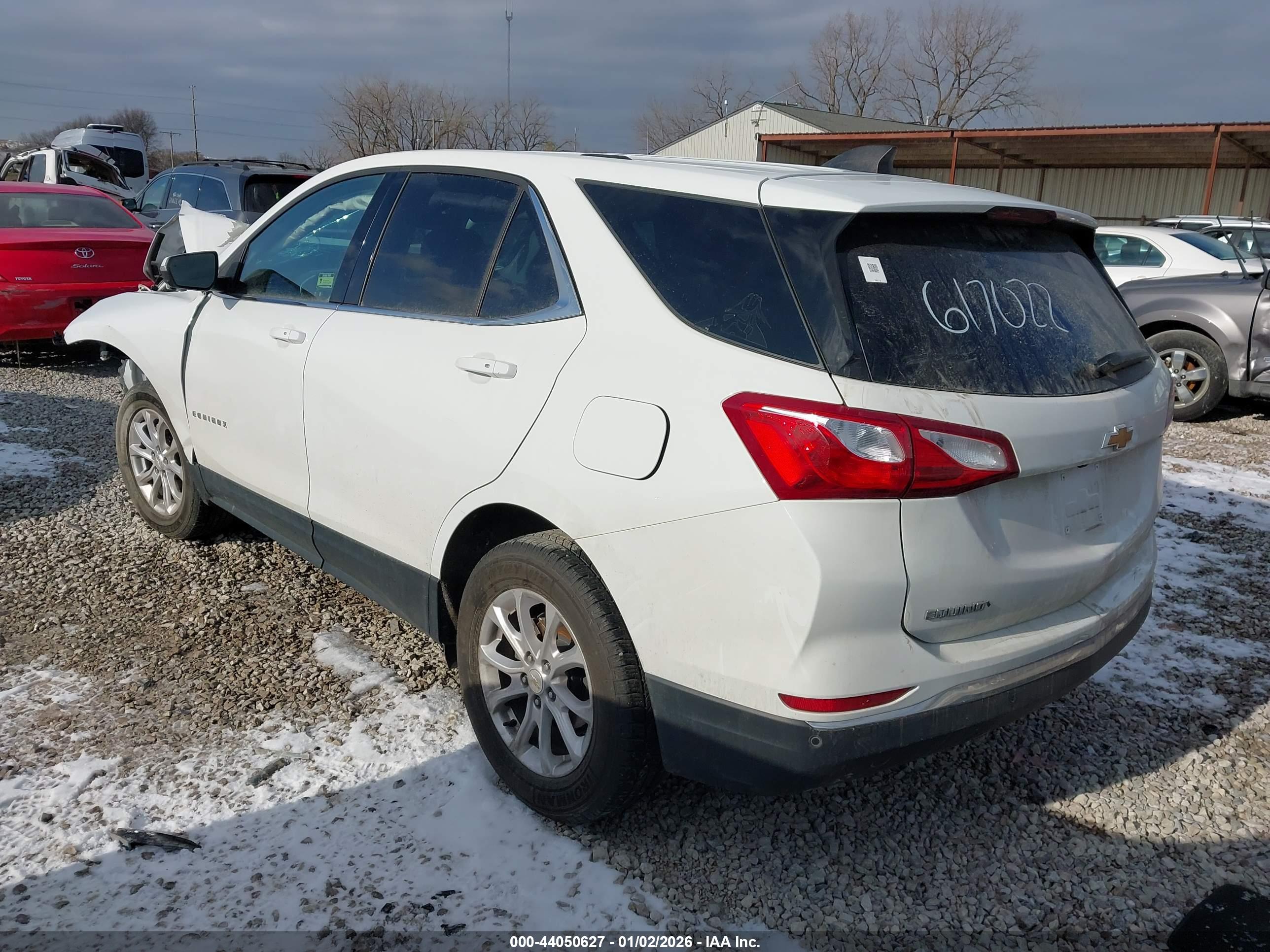CHEVROLET EQUINOX image 3