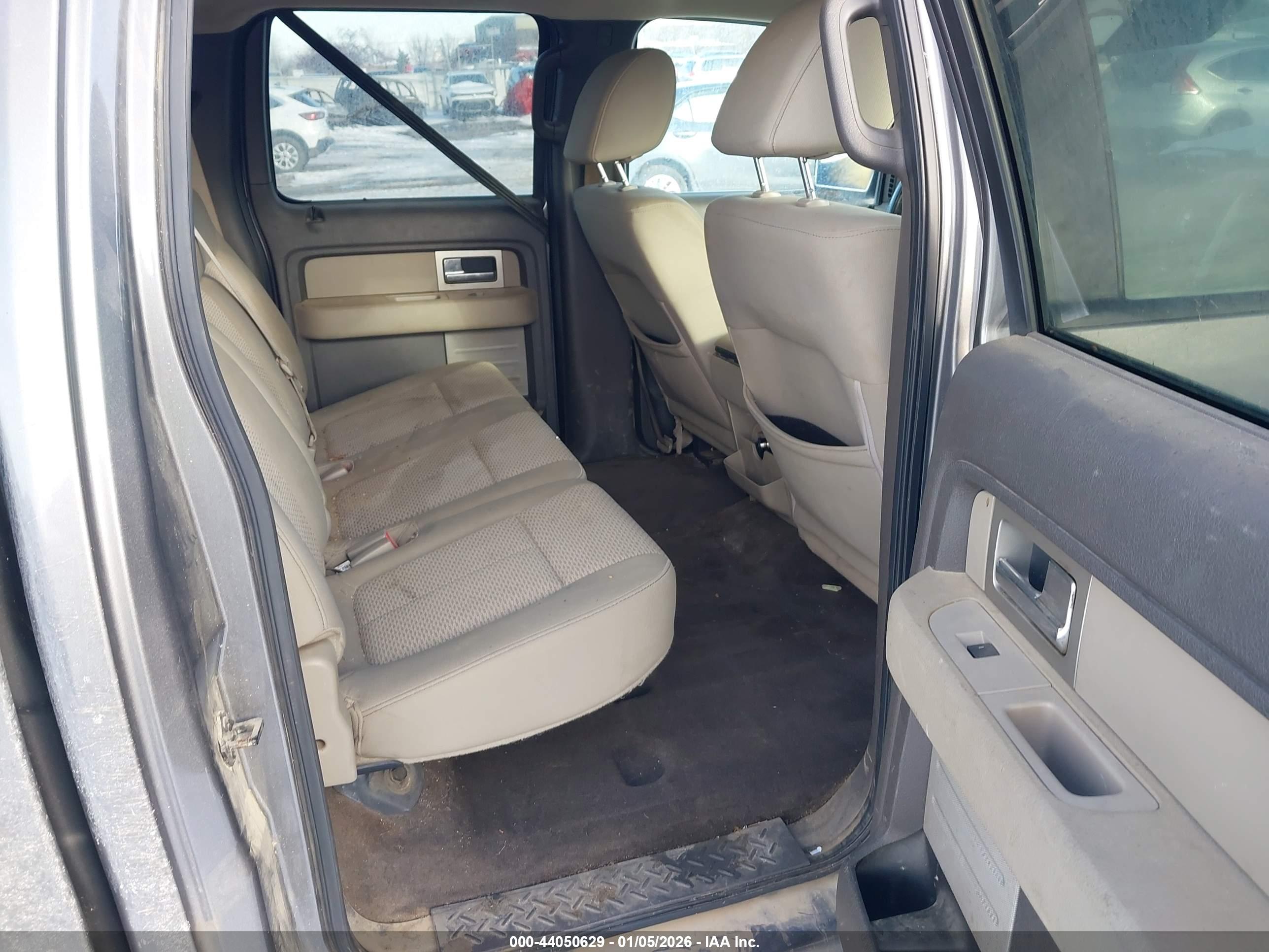 FORD F-150 image 8