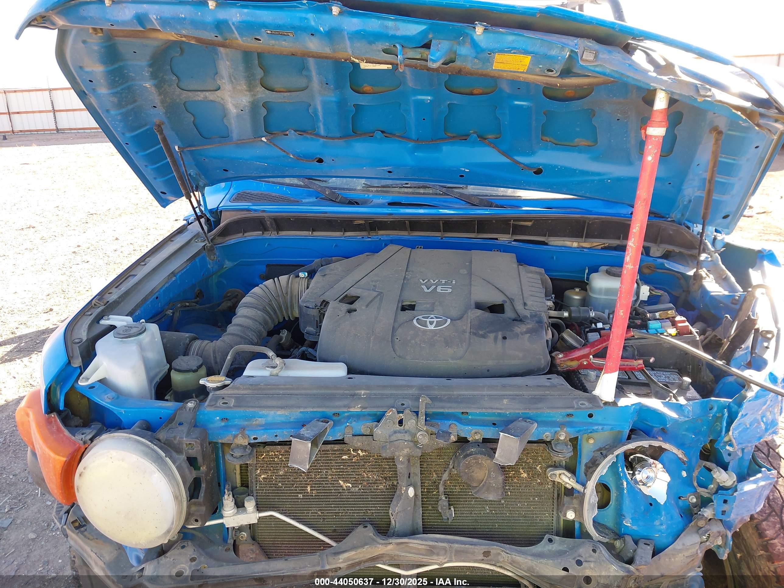 TOYOTA FJ image 10