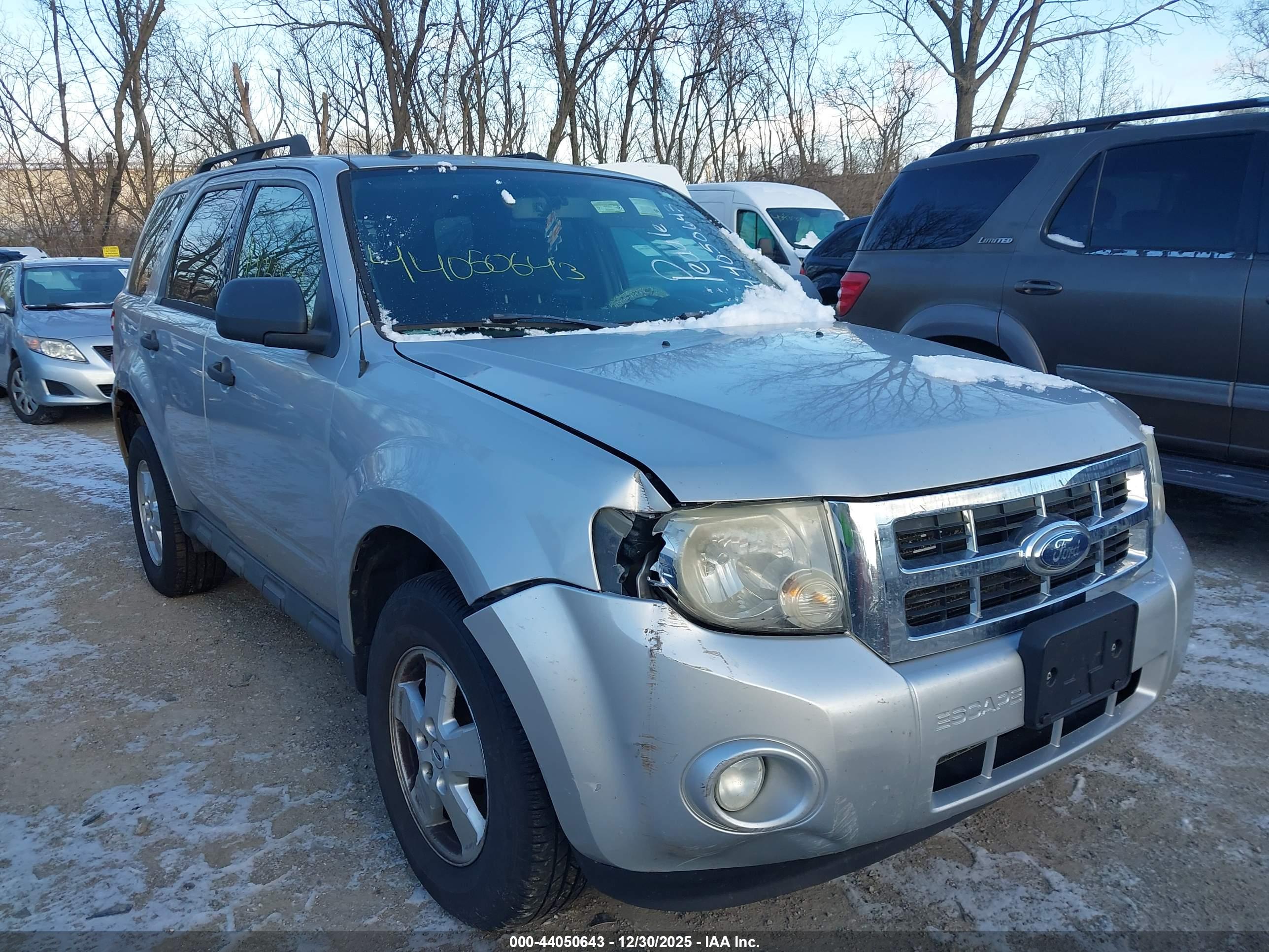 FORD ESCAPE image 6