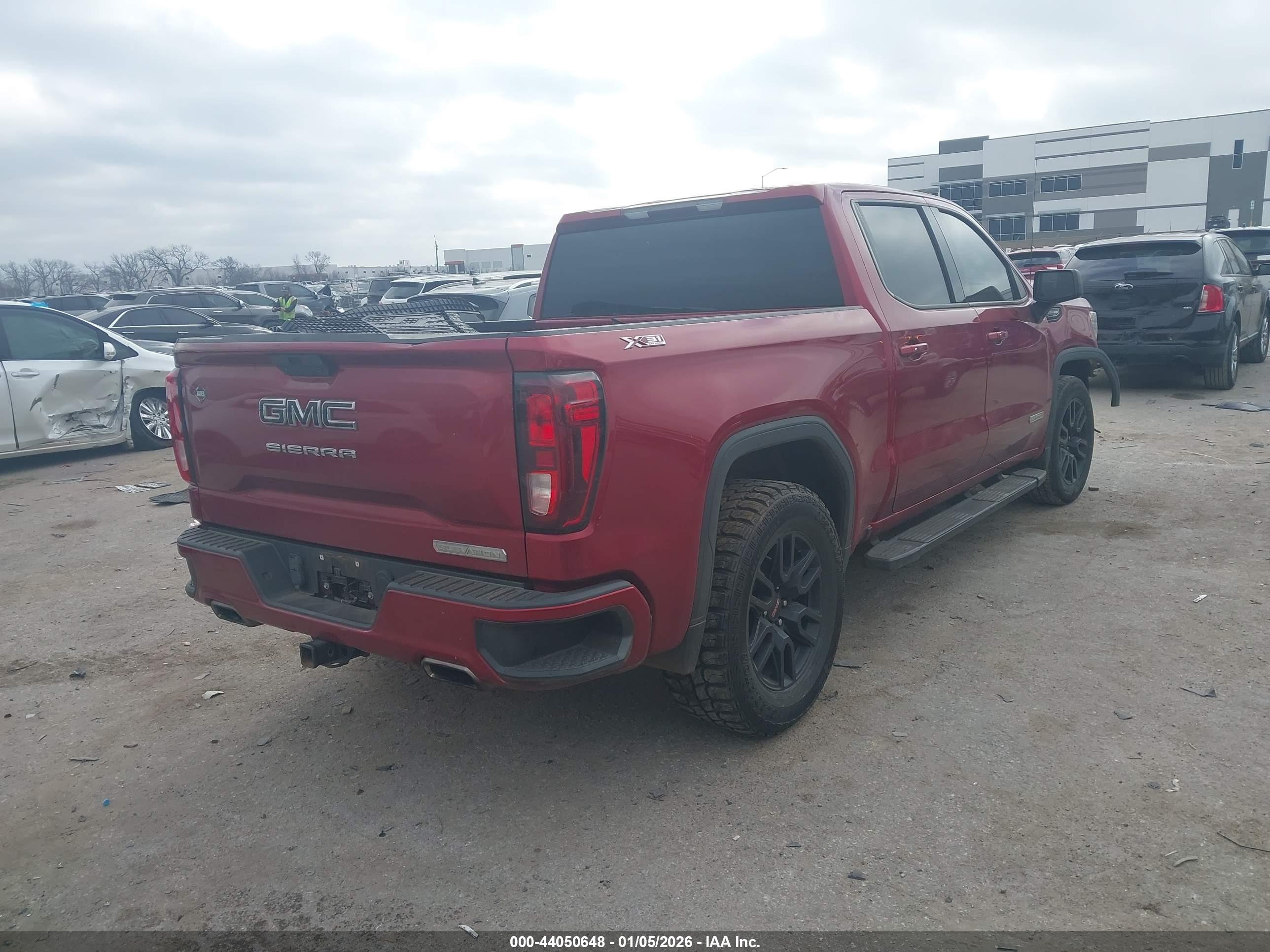 GMC SIERRA image 4