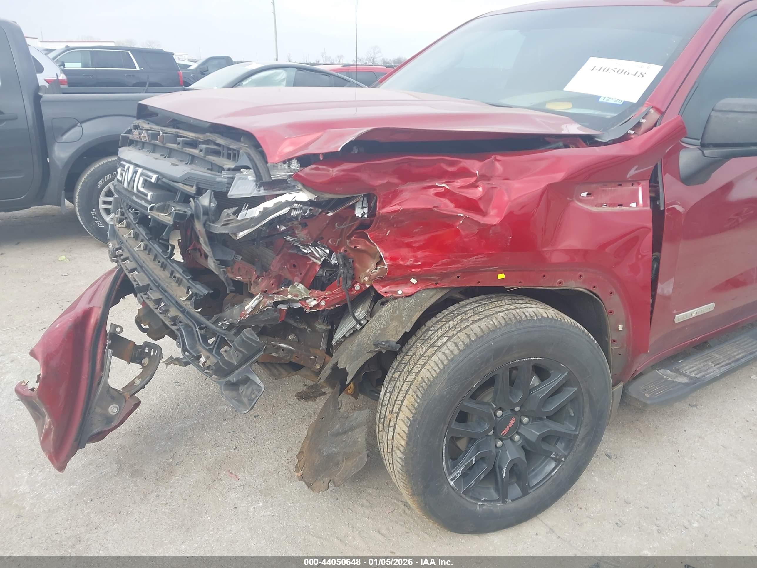 GMC SIERRA image 6