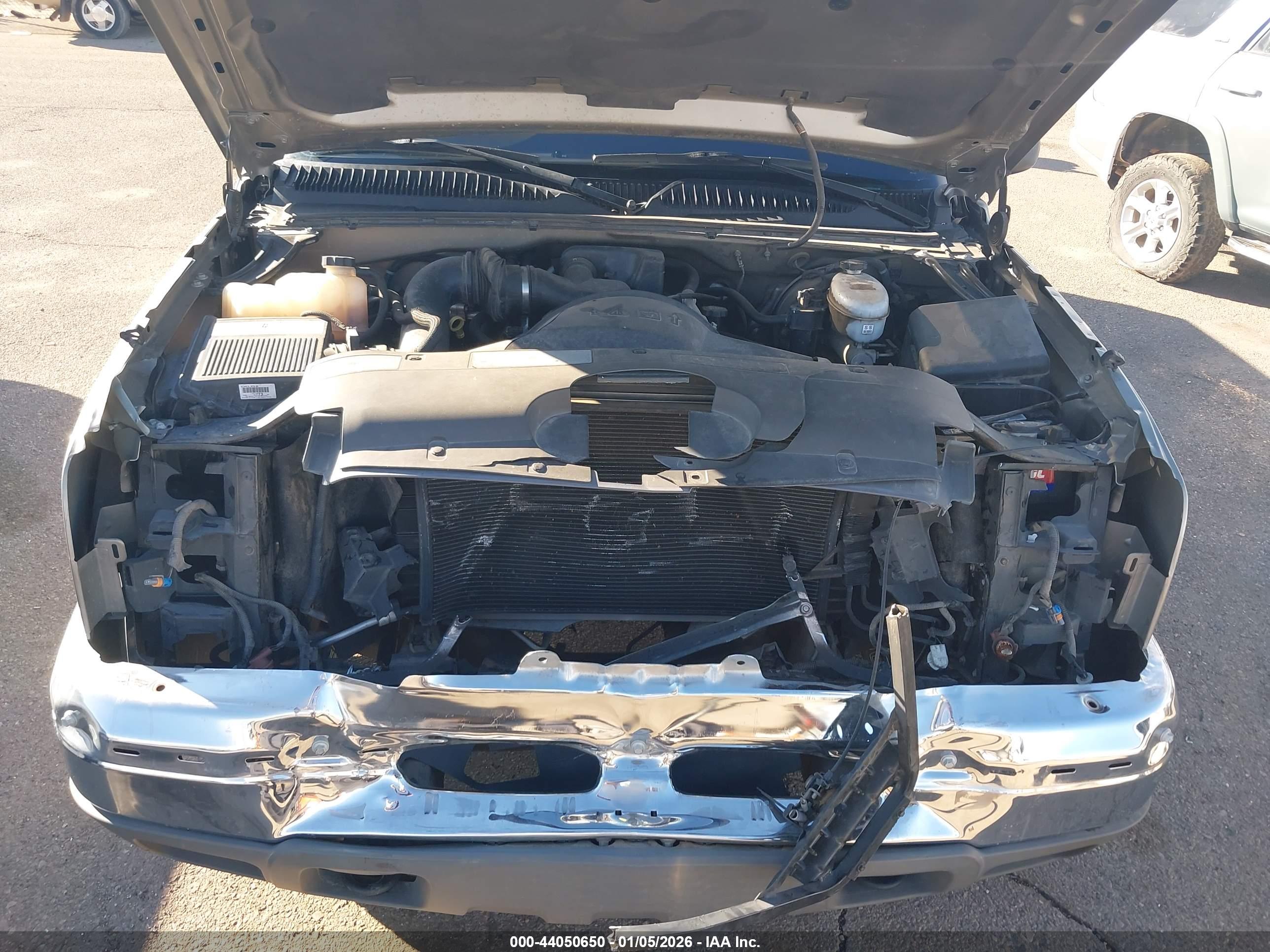 CHEVROLET SILVERADO image 10