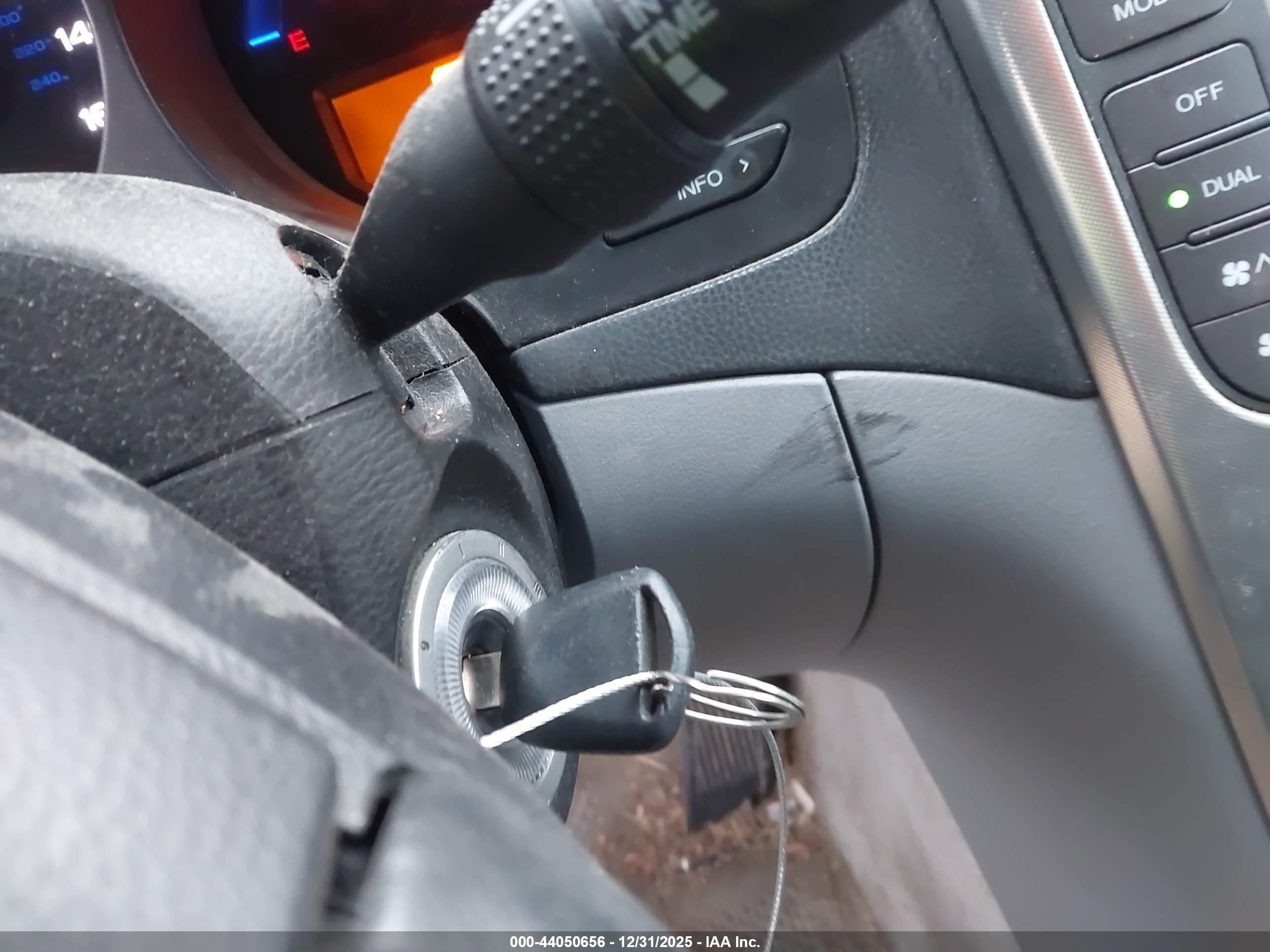 ACURA TL image 11