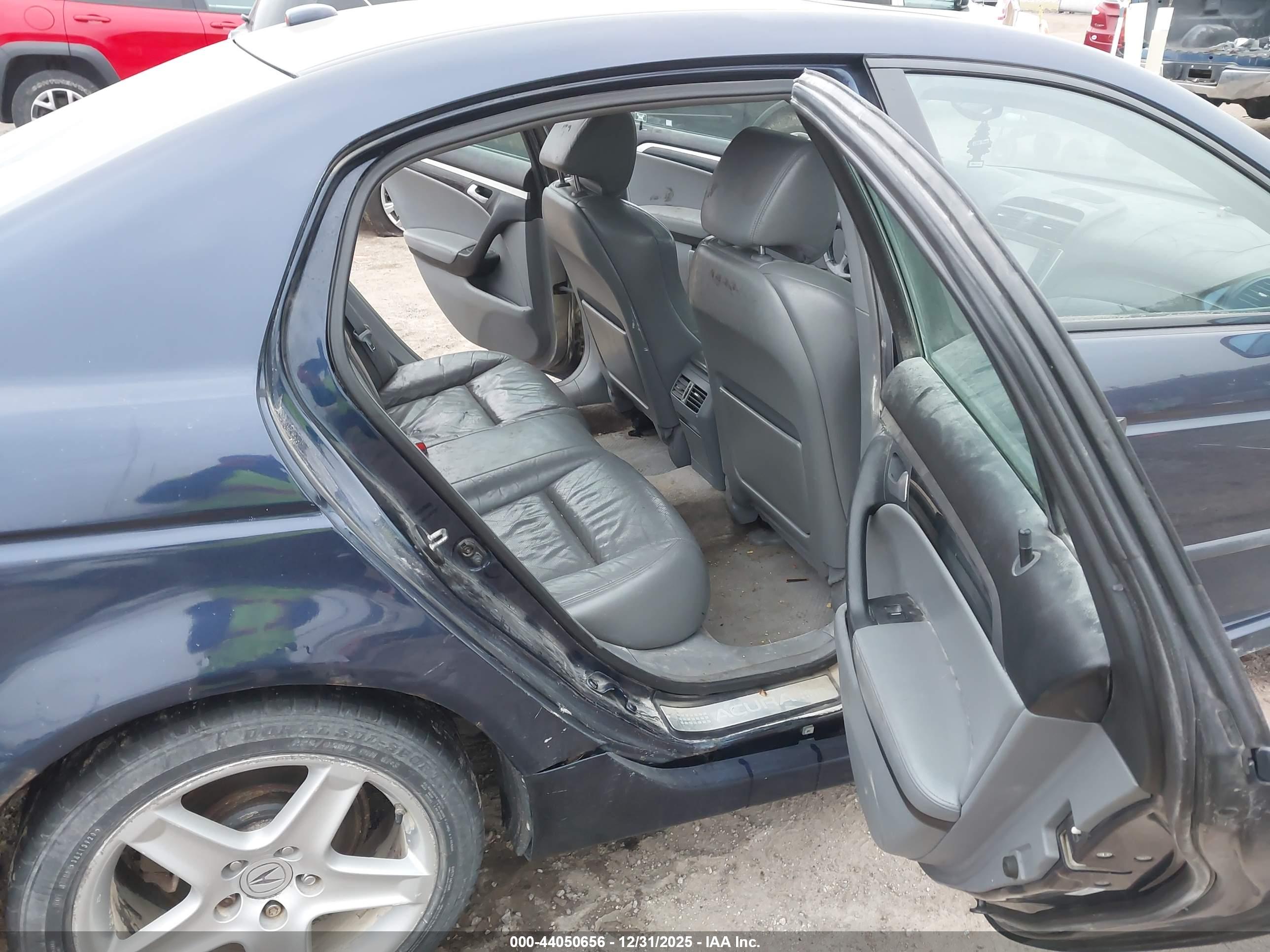 ACURA TL image 8
