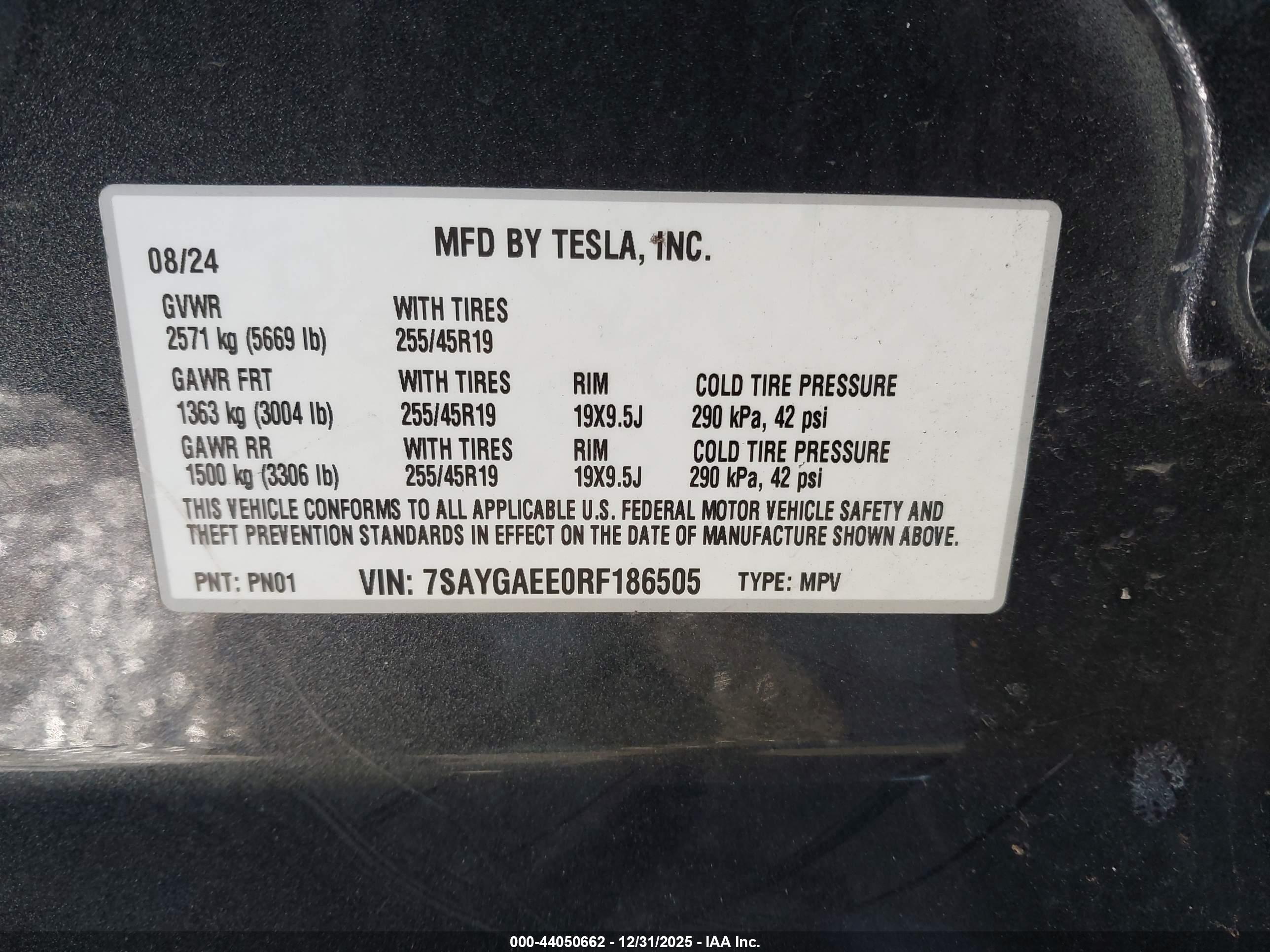 TESLA MODEL image 9