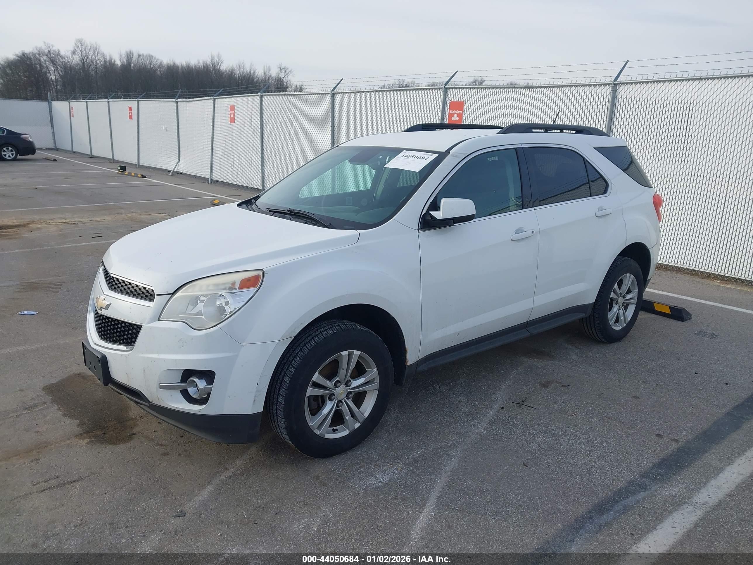 CHEVROLET EQUINOX image 2