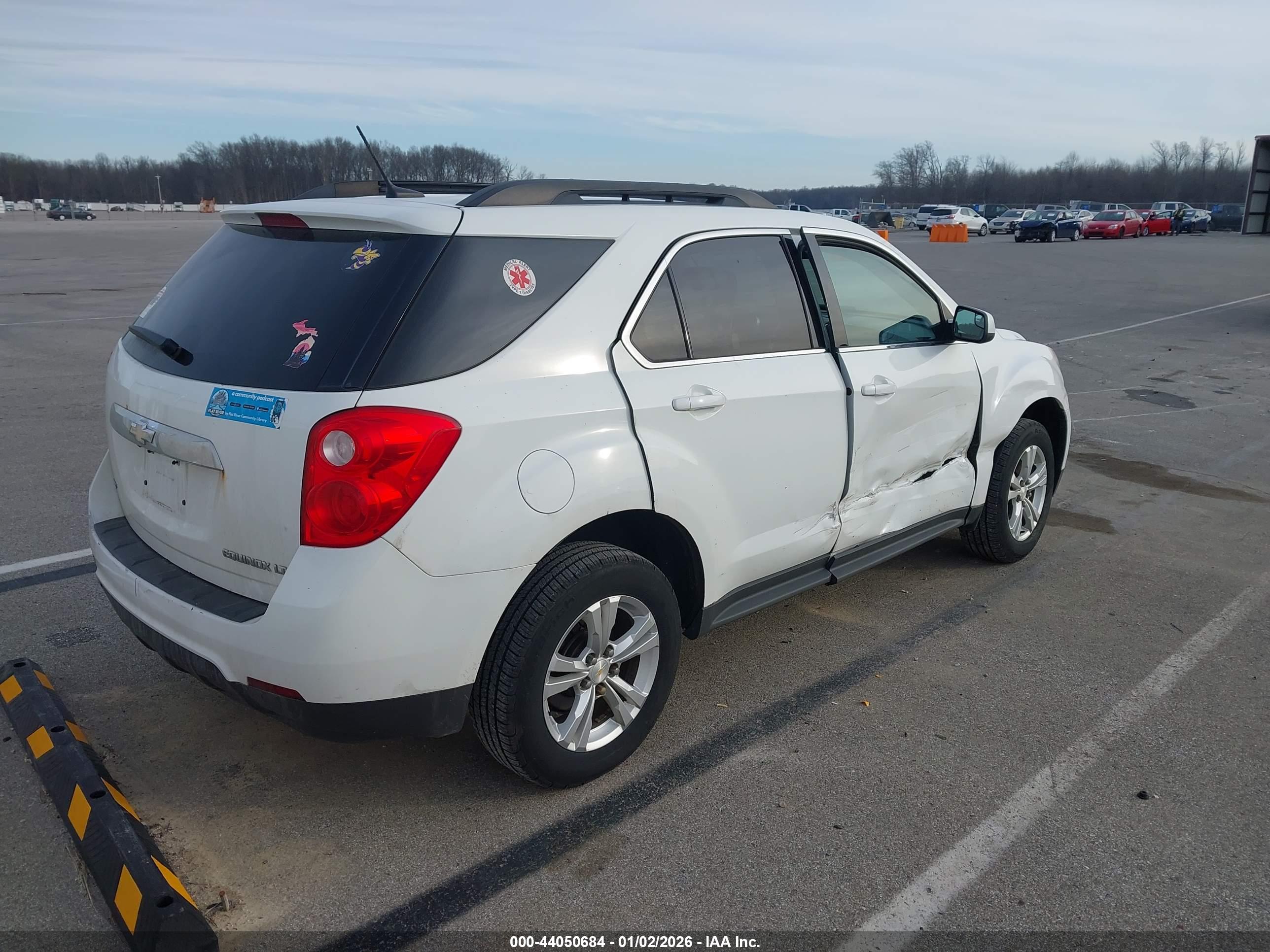 CHEVROLET EQUINOX image 4