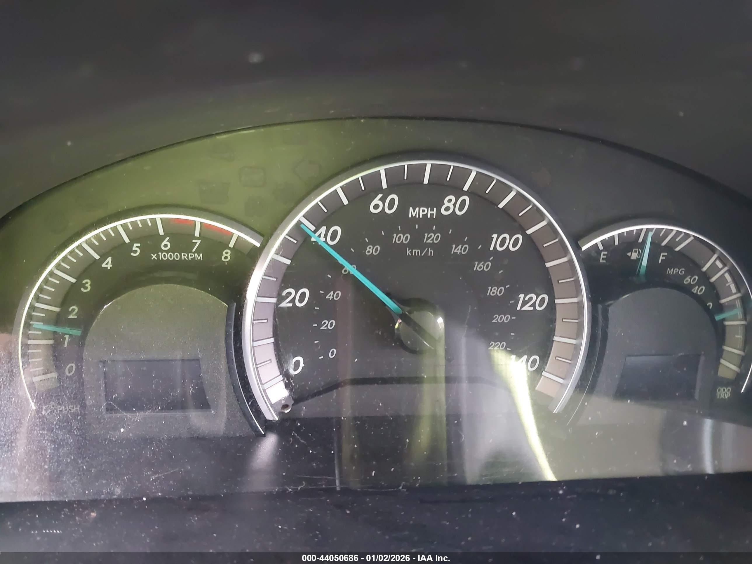 TOYOTA CAMRY image 7