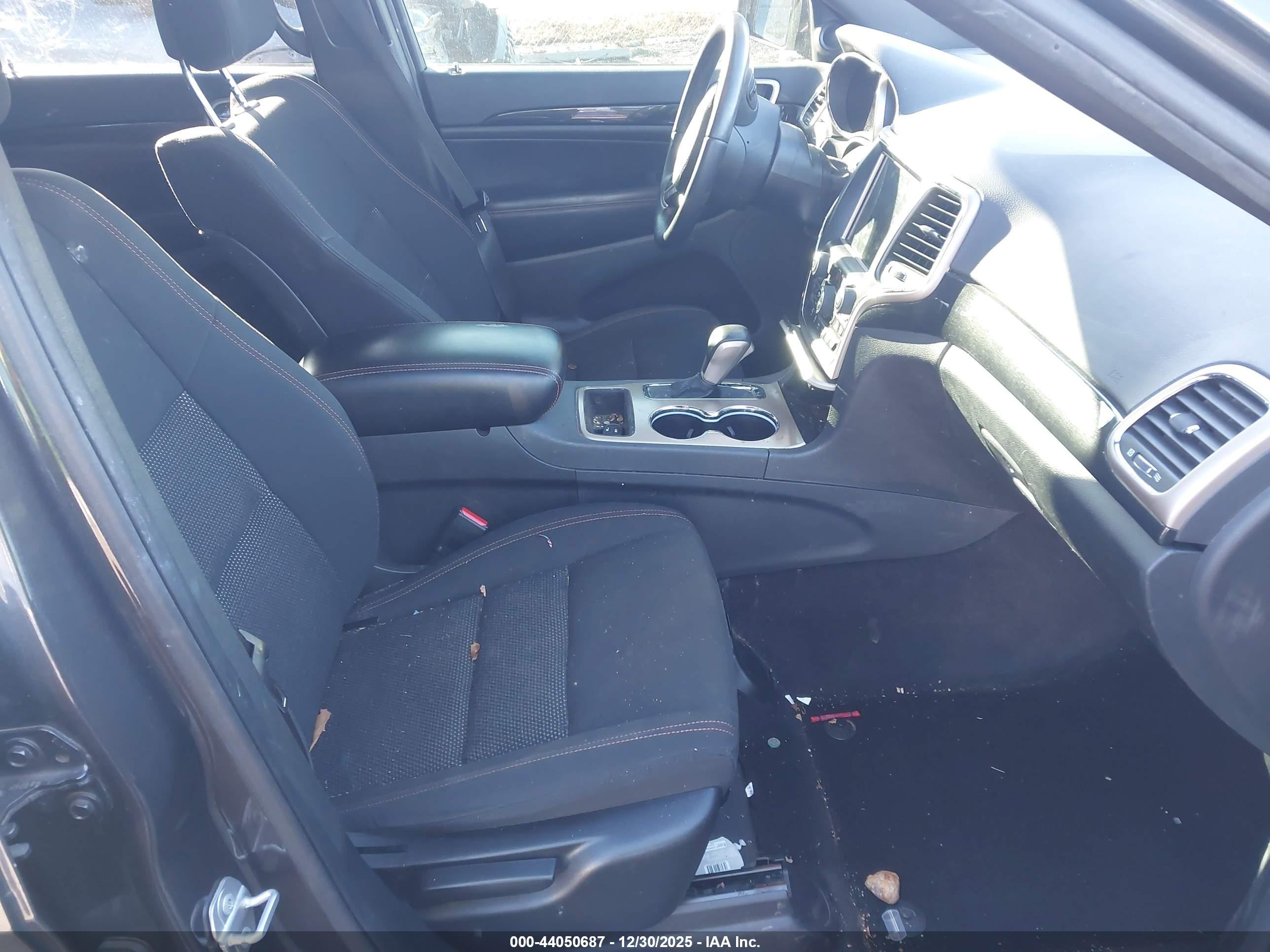 JEEP GRAND image 5