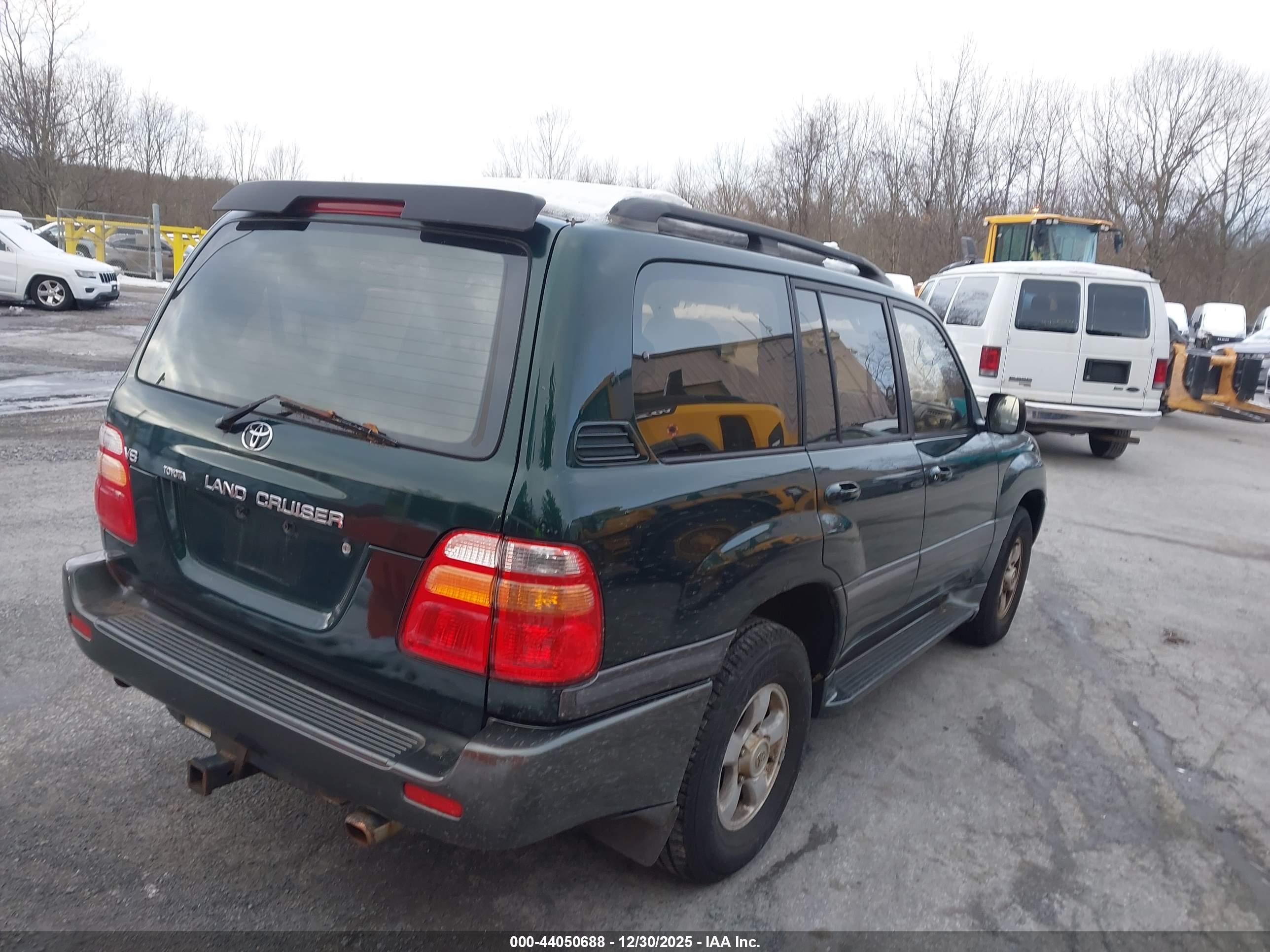TOYOTA LAND image 4