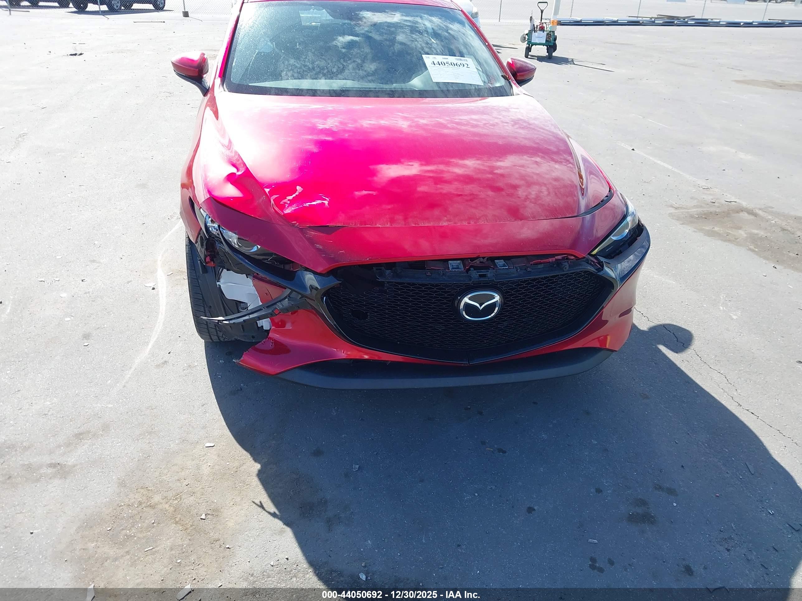 MAZDA MAZDA3 image 6