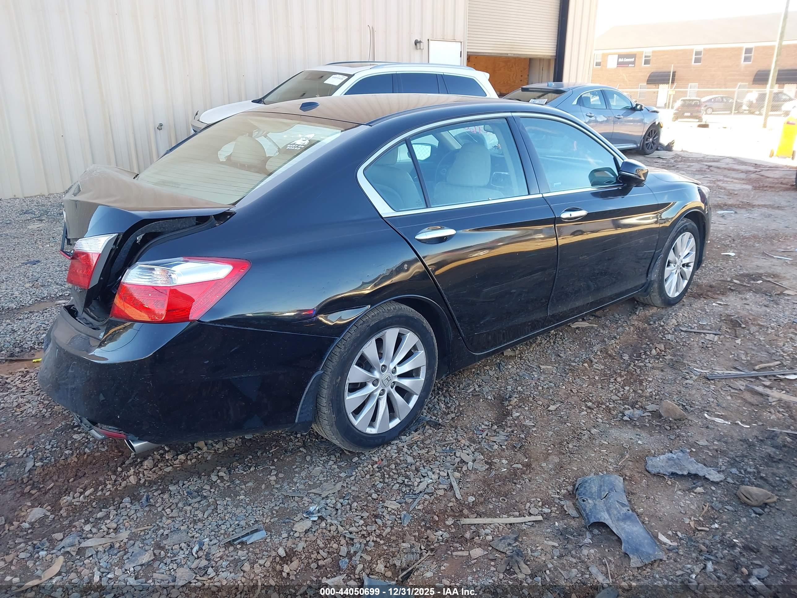 HONDA ACCORD image 4