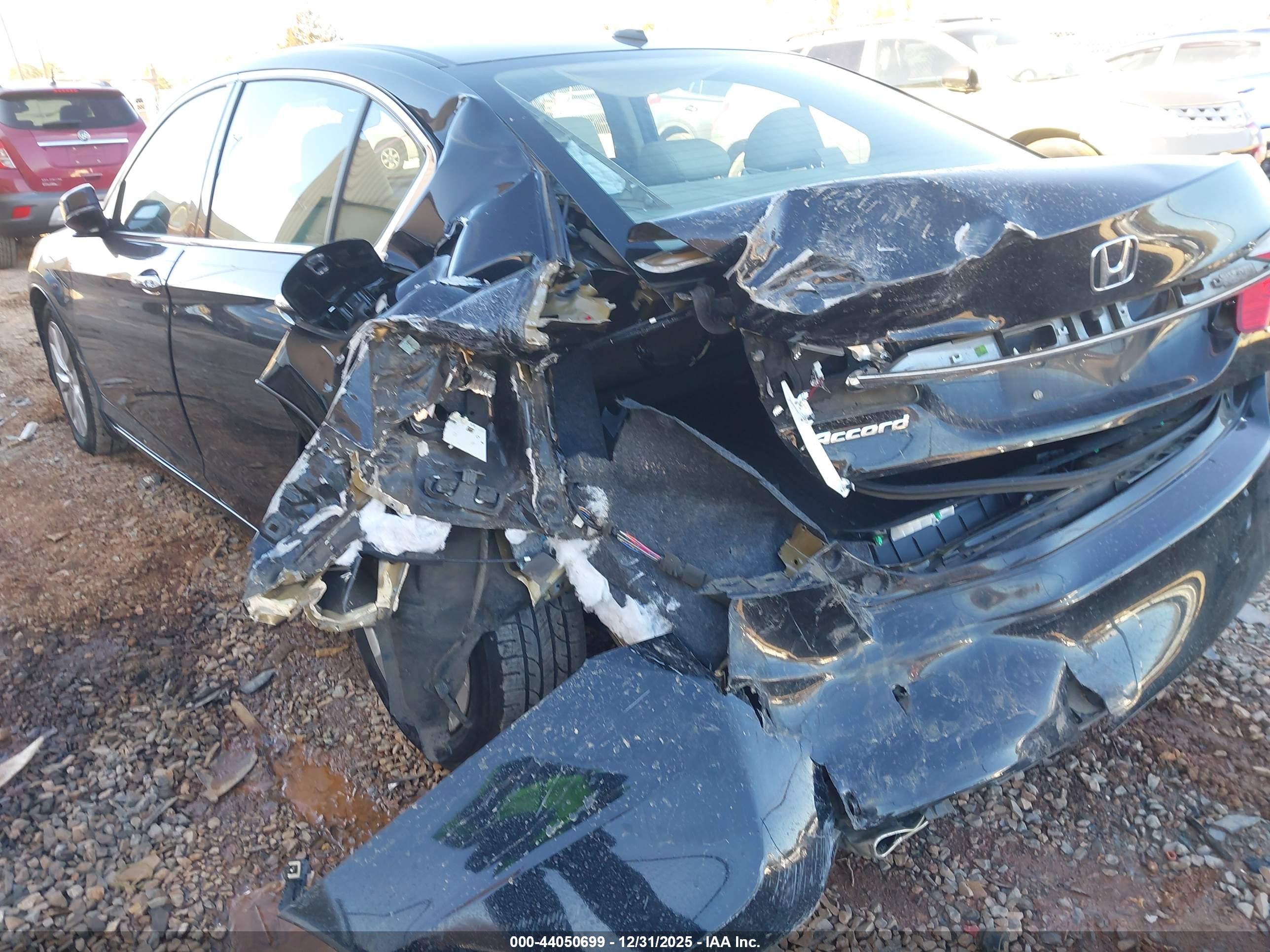 HONDA ACCORD image 6