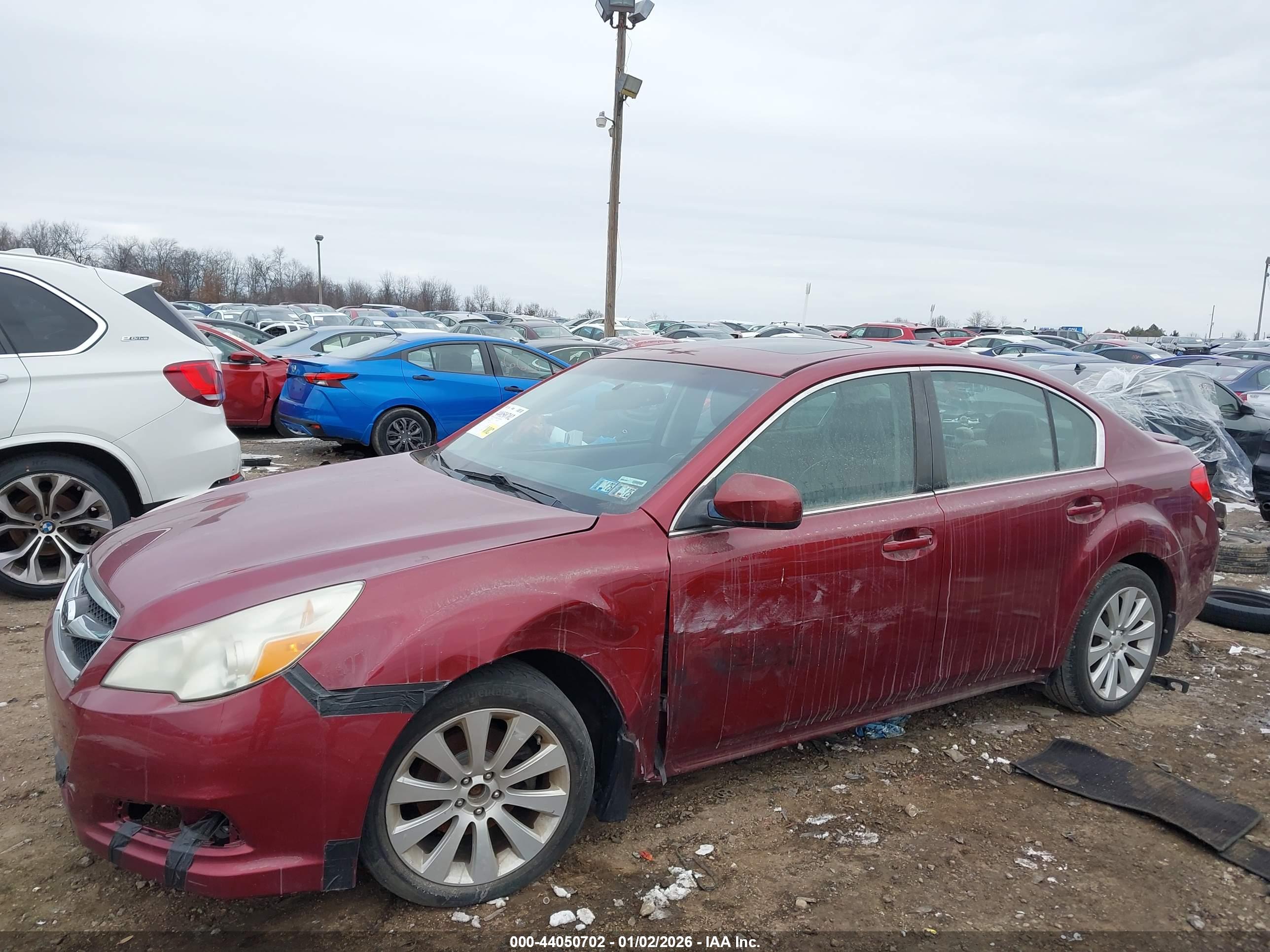 SUBARU LEGACY image 6