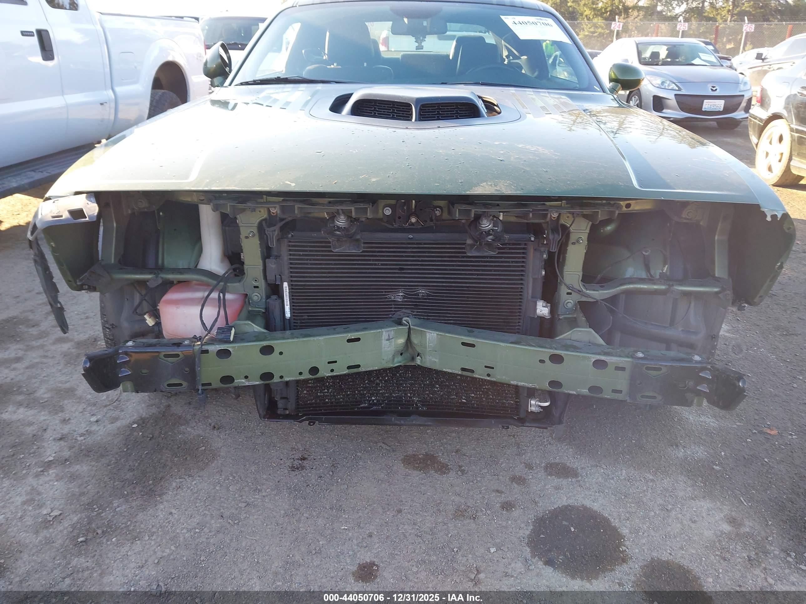 DODGE CHALLENGER image 6