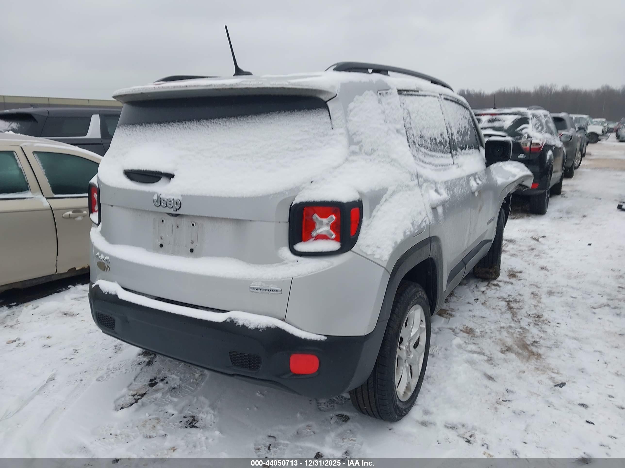 JEEP RENEGADE image 4